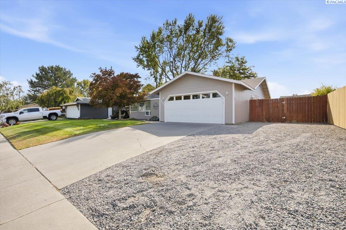 8607 W Entiat, Kennewick, WA 99336