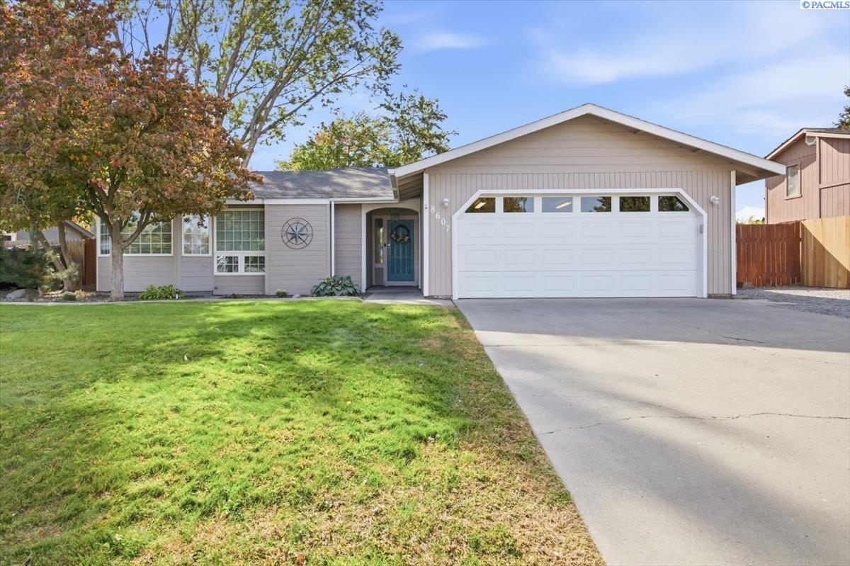 8607 W Entiat, Kennewick, WA 99336