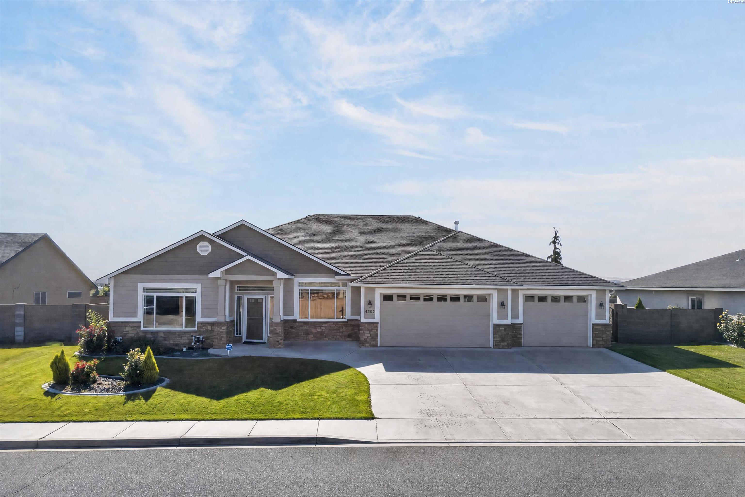 4502 Tamarisk Dr, Pasco, WA 99301