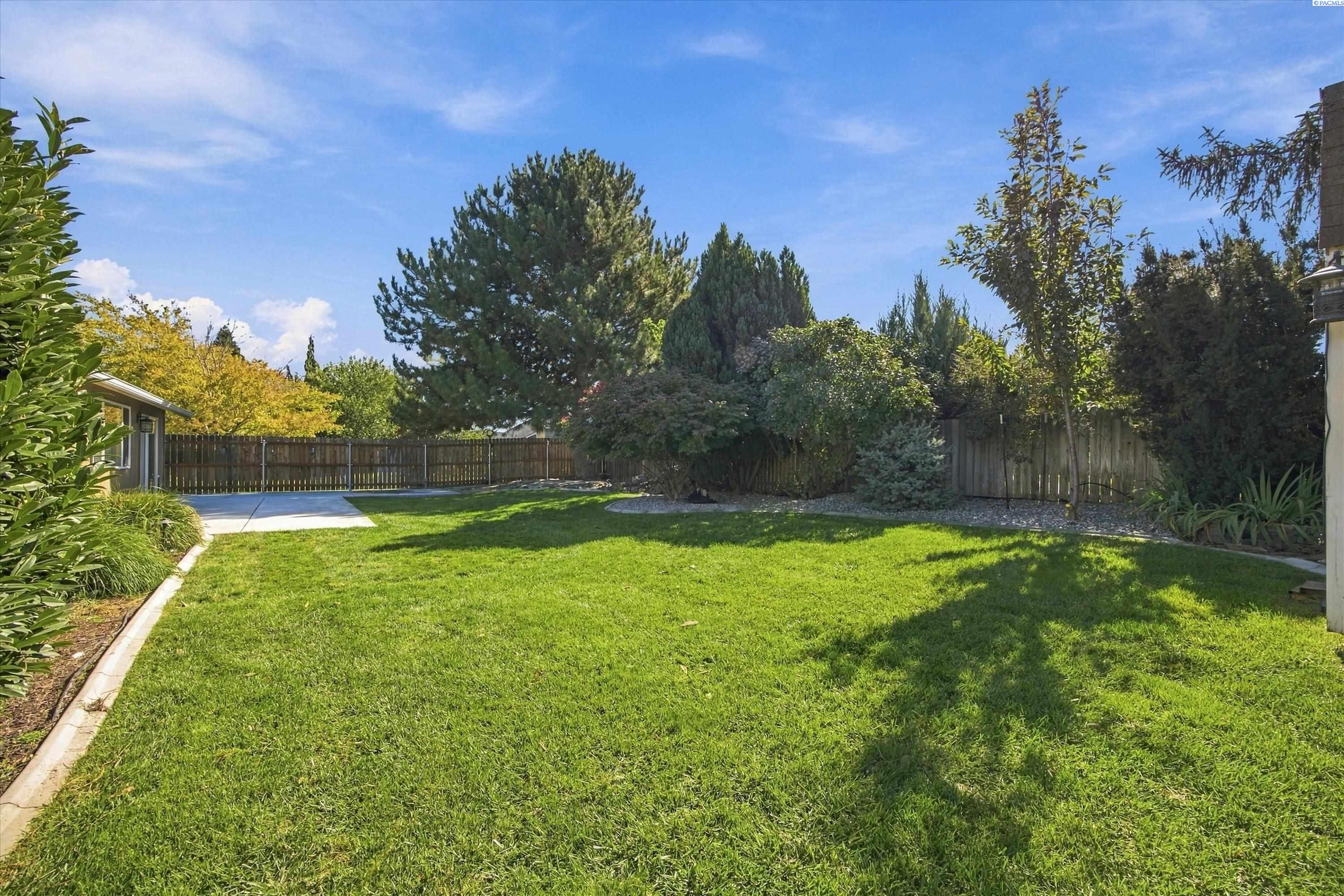 1905 W 24th Ave, Kennewick, WA 99337