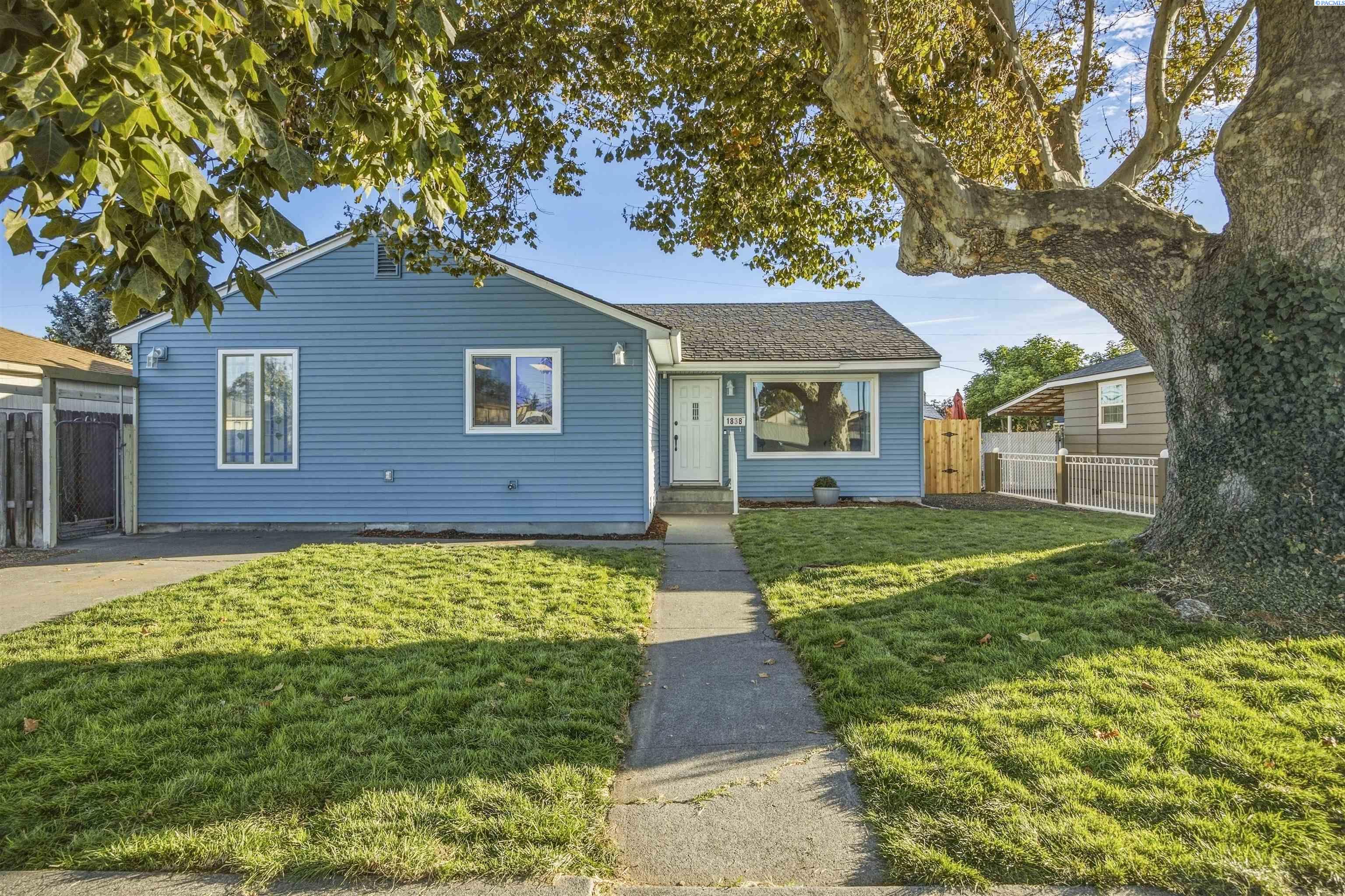 1838 W Octave St, Pasco, WA 99301