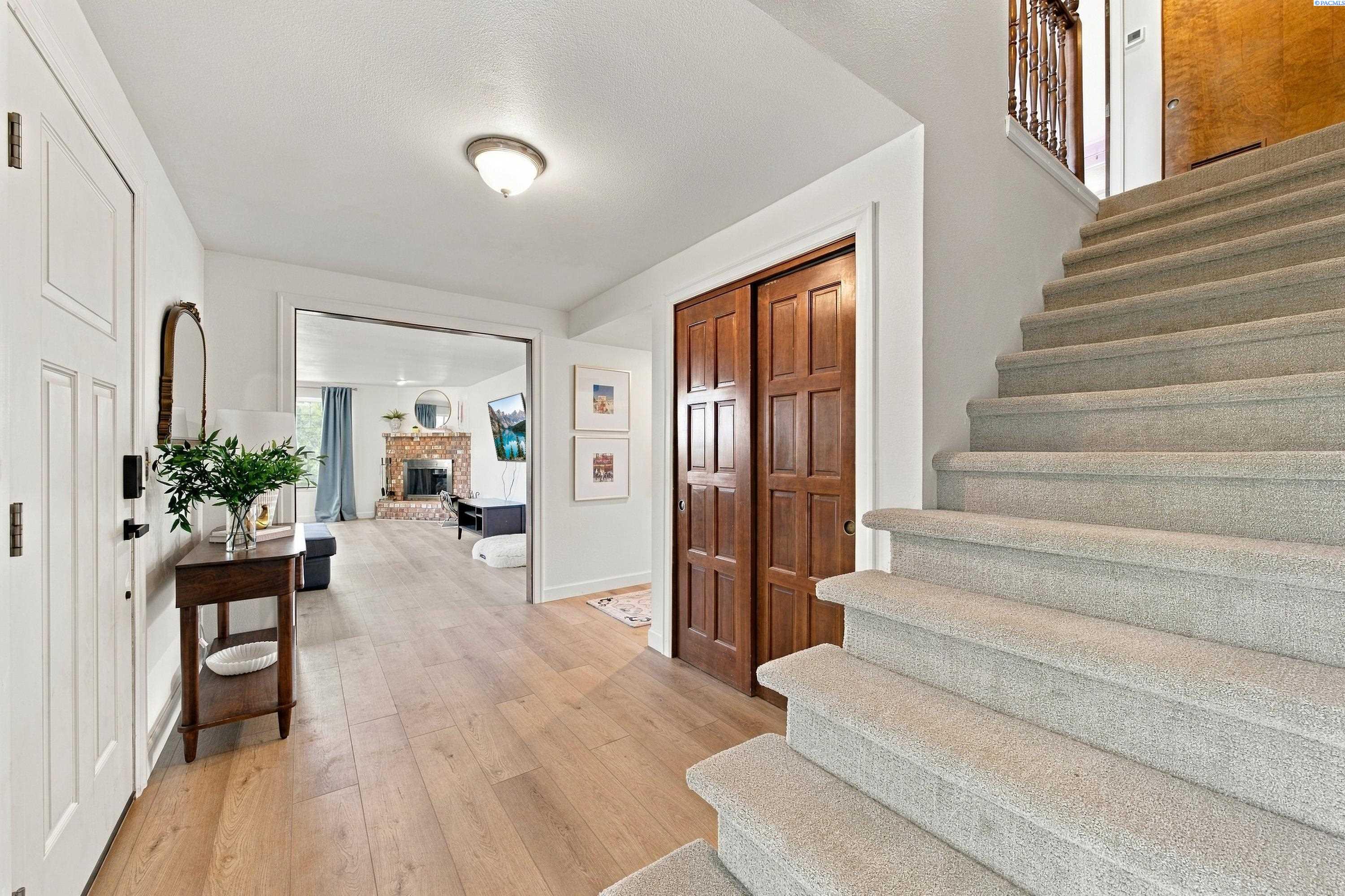 26805 S 887 Pr Se, Kennewick, WA 99338