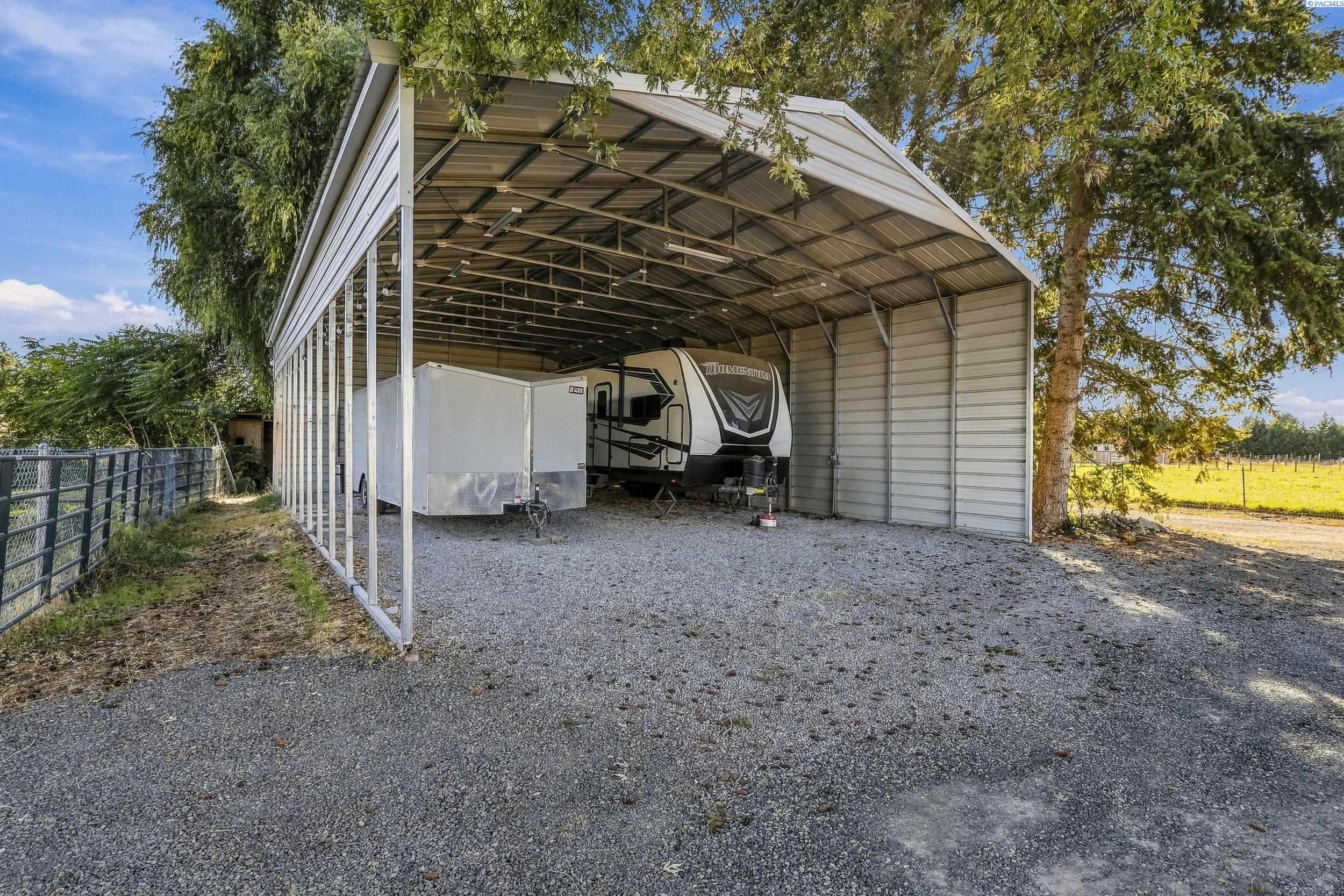 218612 E Perkins Rd, Kennewick, WA 99337