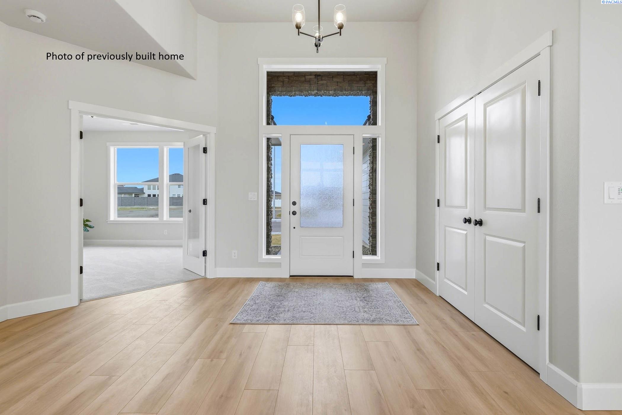 6605 Rd 90, Pasco, WA 99301