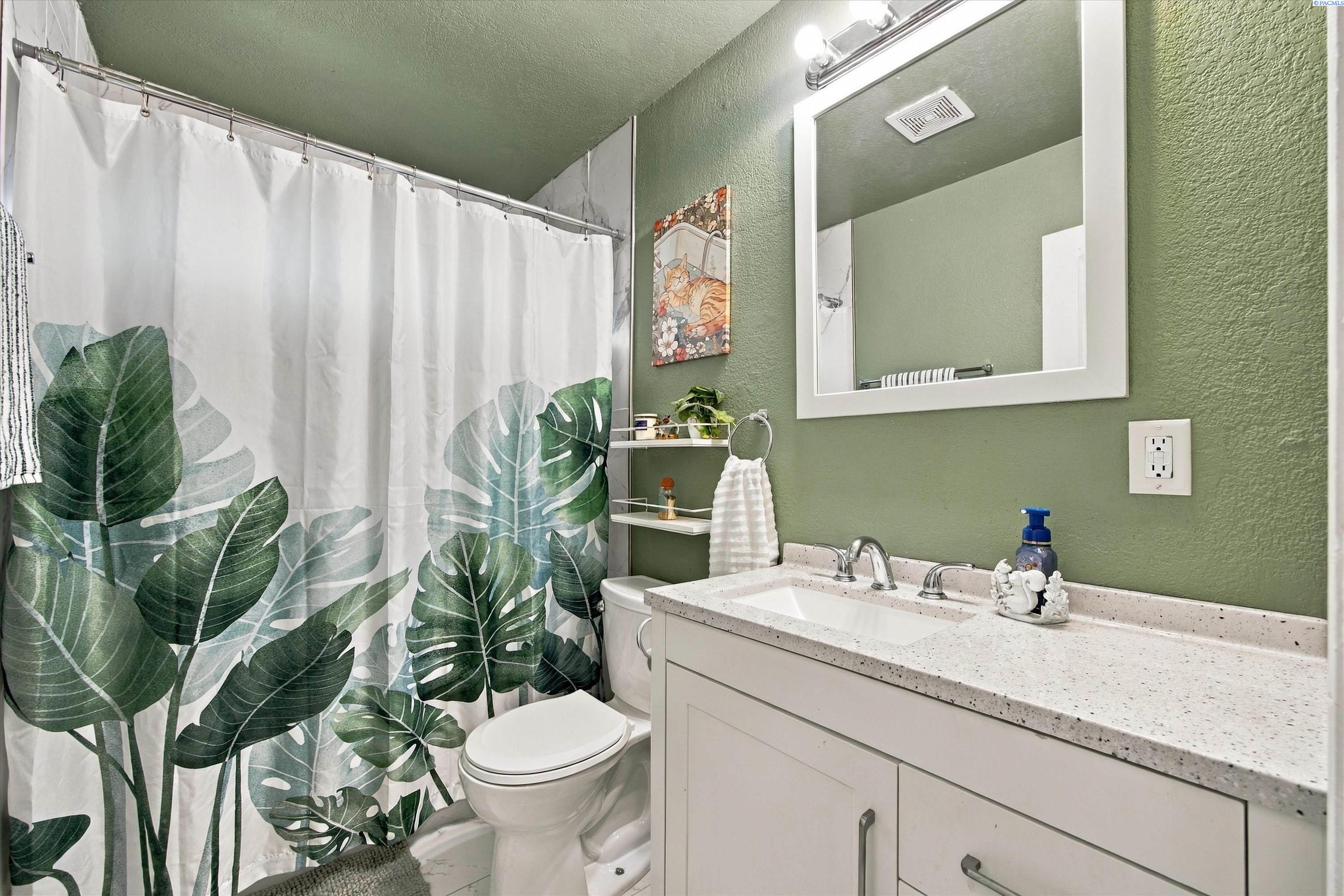 2101 W Kennewick Ave, Kennewick, WA 99336