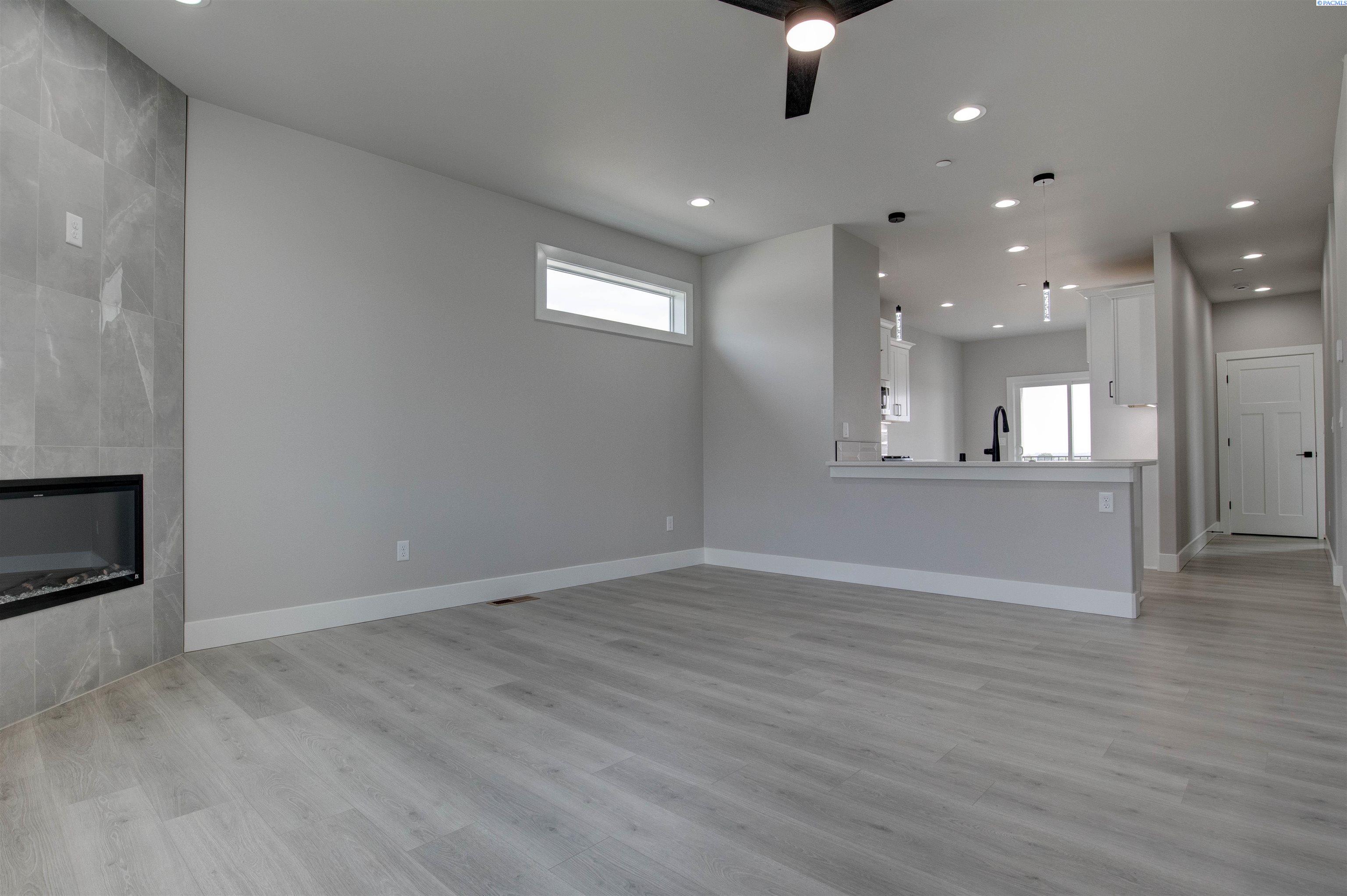 831 Rio Vista Loop Lot 32, Richland, WA 99352
