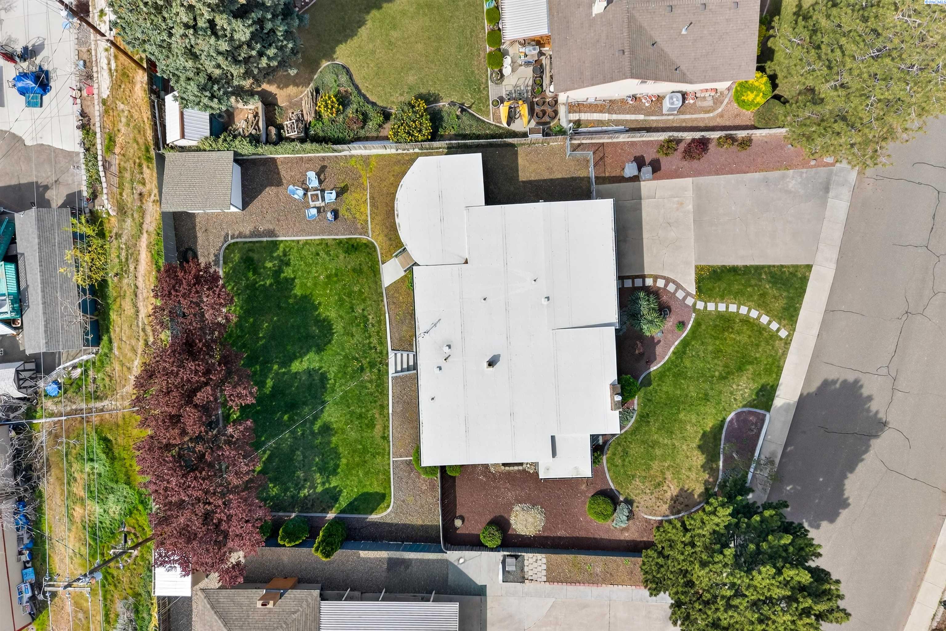 4209 W Albany, Kennewick, WA 99336