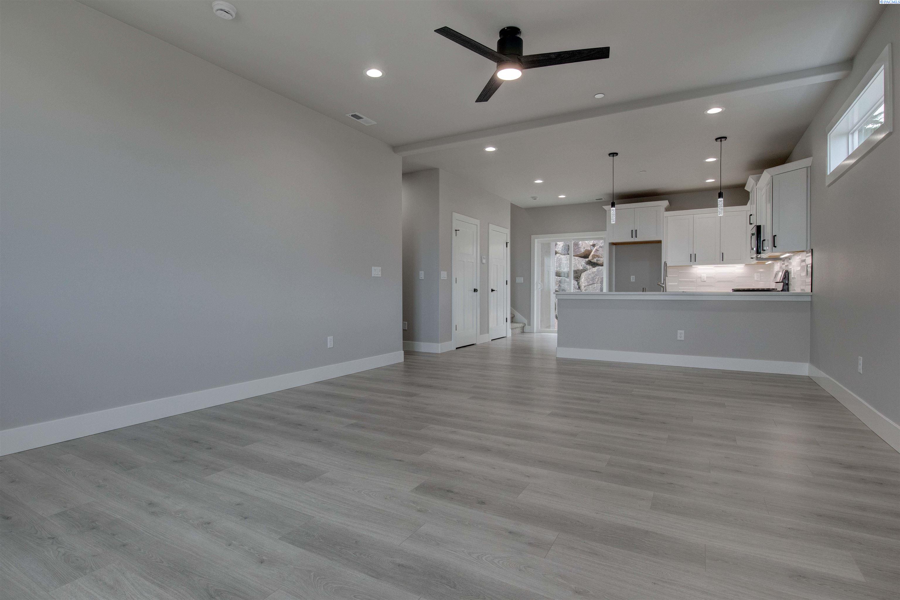 838 Rio Vista Loop Lot 38, Richland, WA 99352