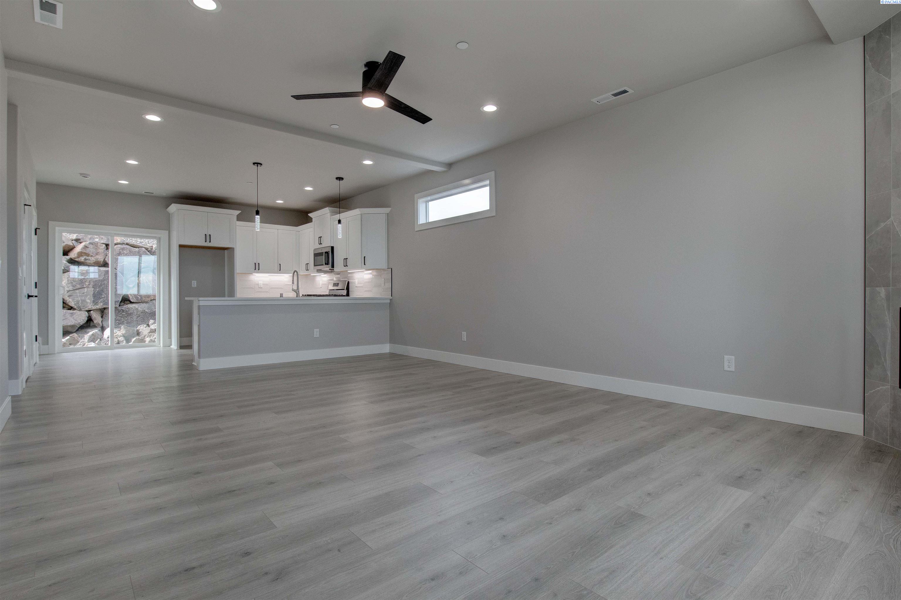 838 Rio Vista Loop Lot 38, Richland, WA 99352