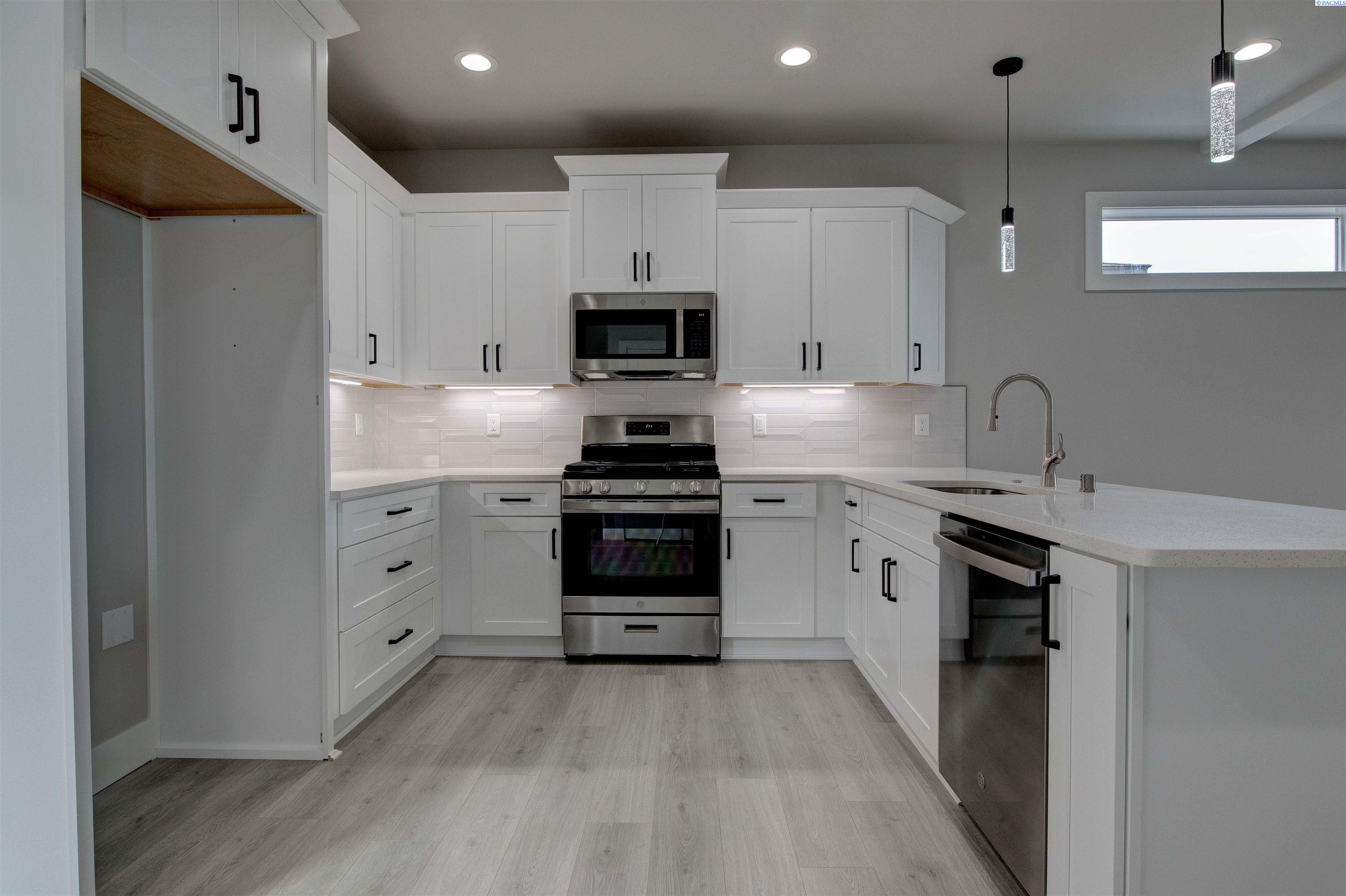 838 Rio Vista Loop Lot 38, Richland, WA 99352