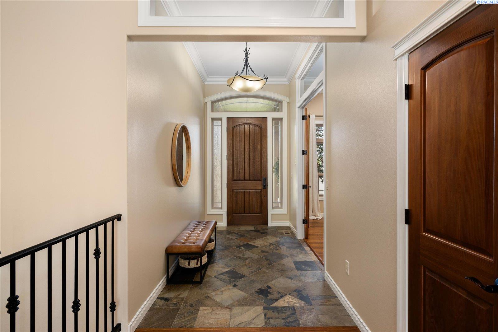 457 Royal Ann Ct, Richland, WA 99352