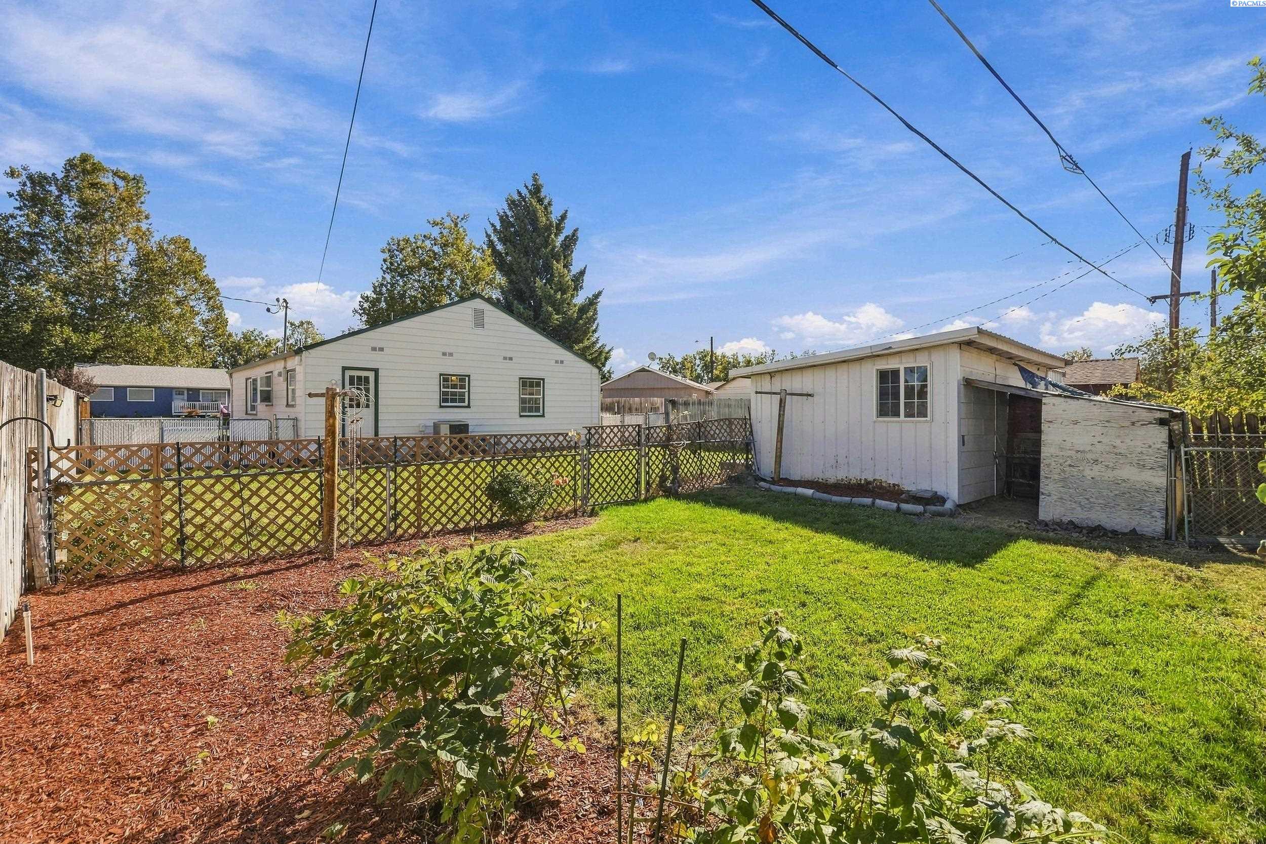 357 Sanford Ave, Richland, WA 99352