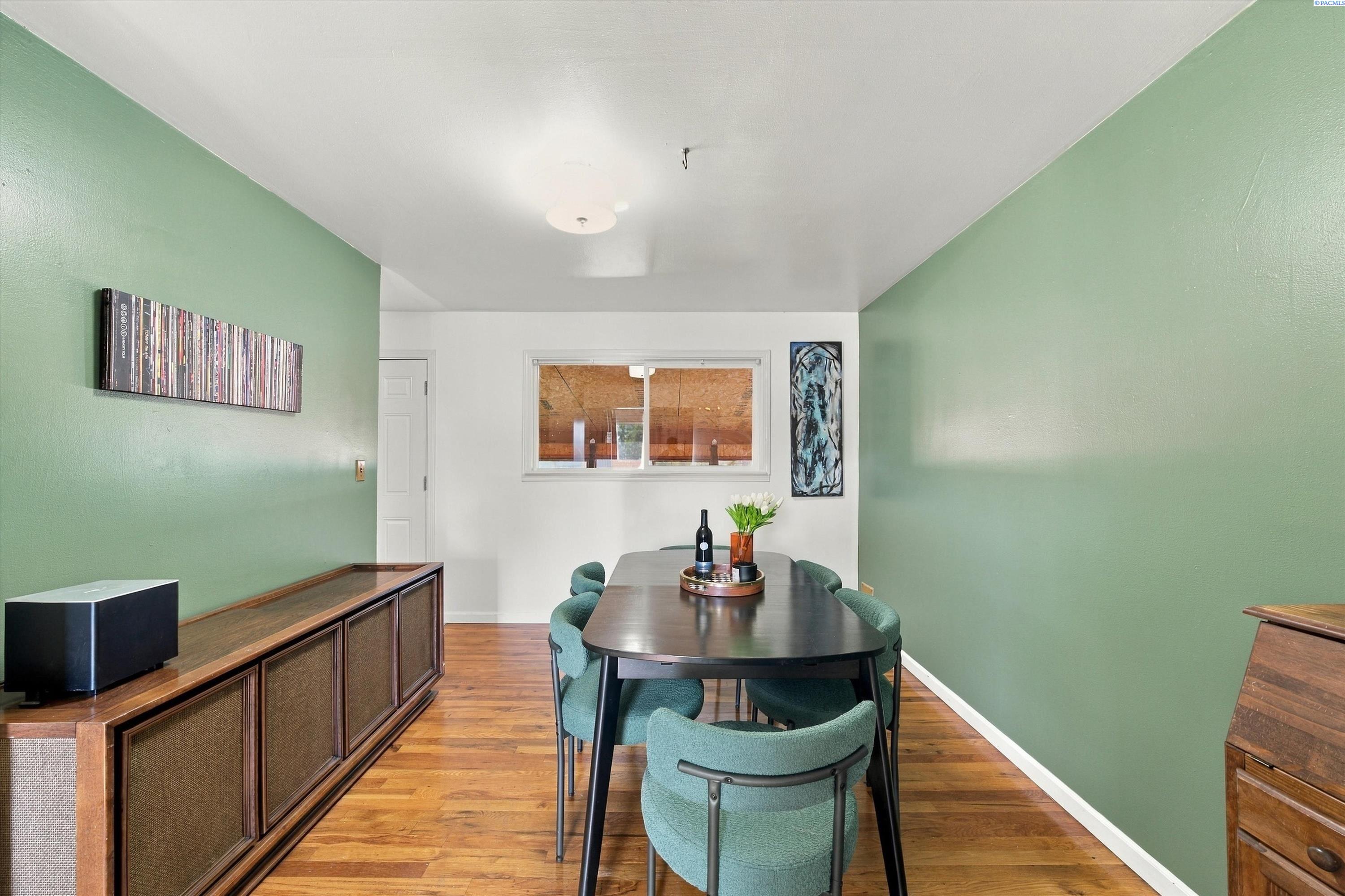 1937 Everest #Ave, Richland, WA 99354