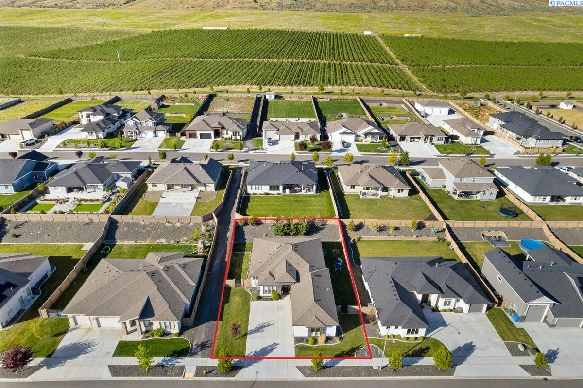 4118 Corvina St, Richland, WA 99352