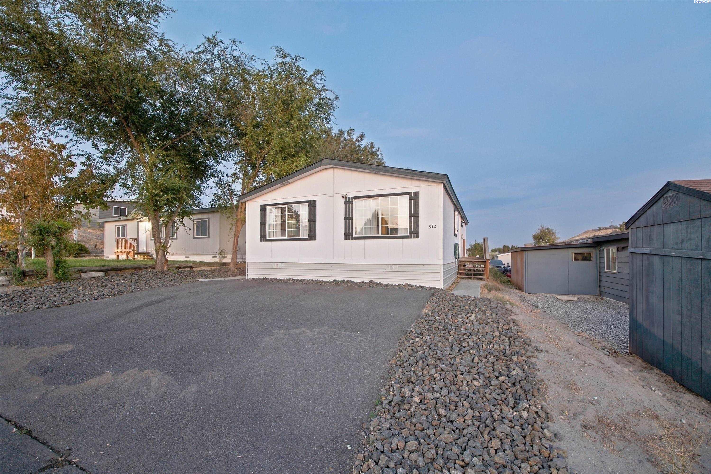 332 Buckwheat Ct, West Richland, WA 99353