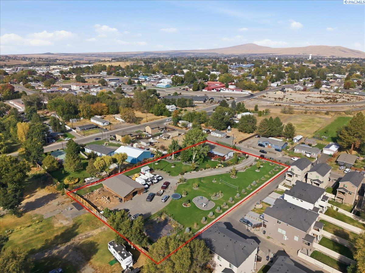 515 Carol Ave, Benton City, WA 99320-7761
