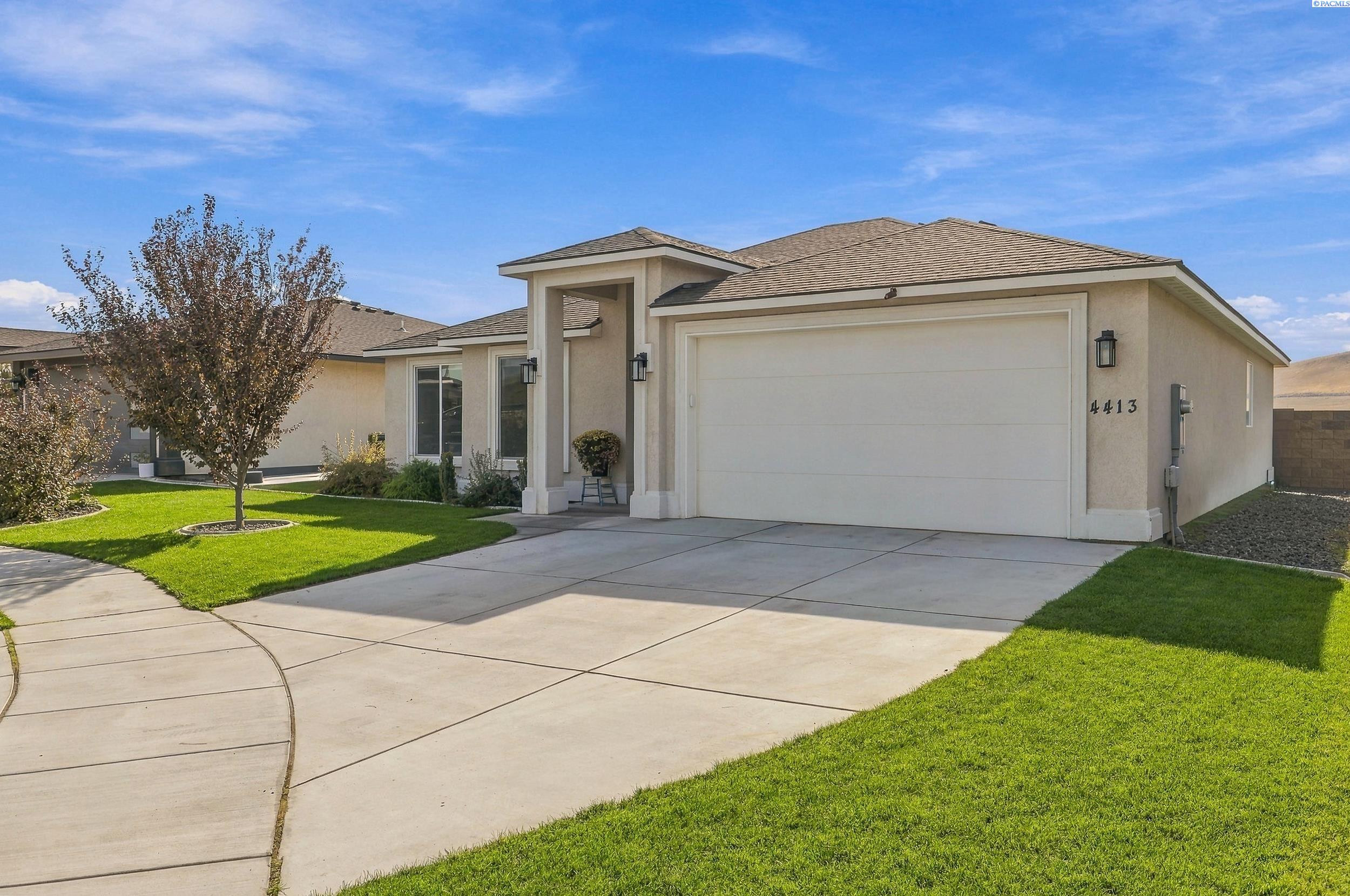 4413 Village View St, Richland, WA 99352