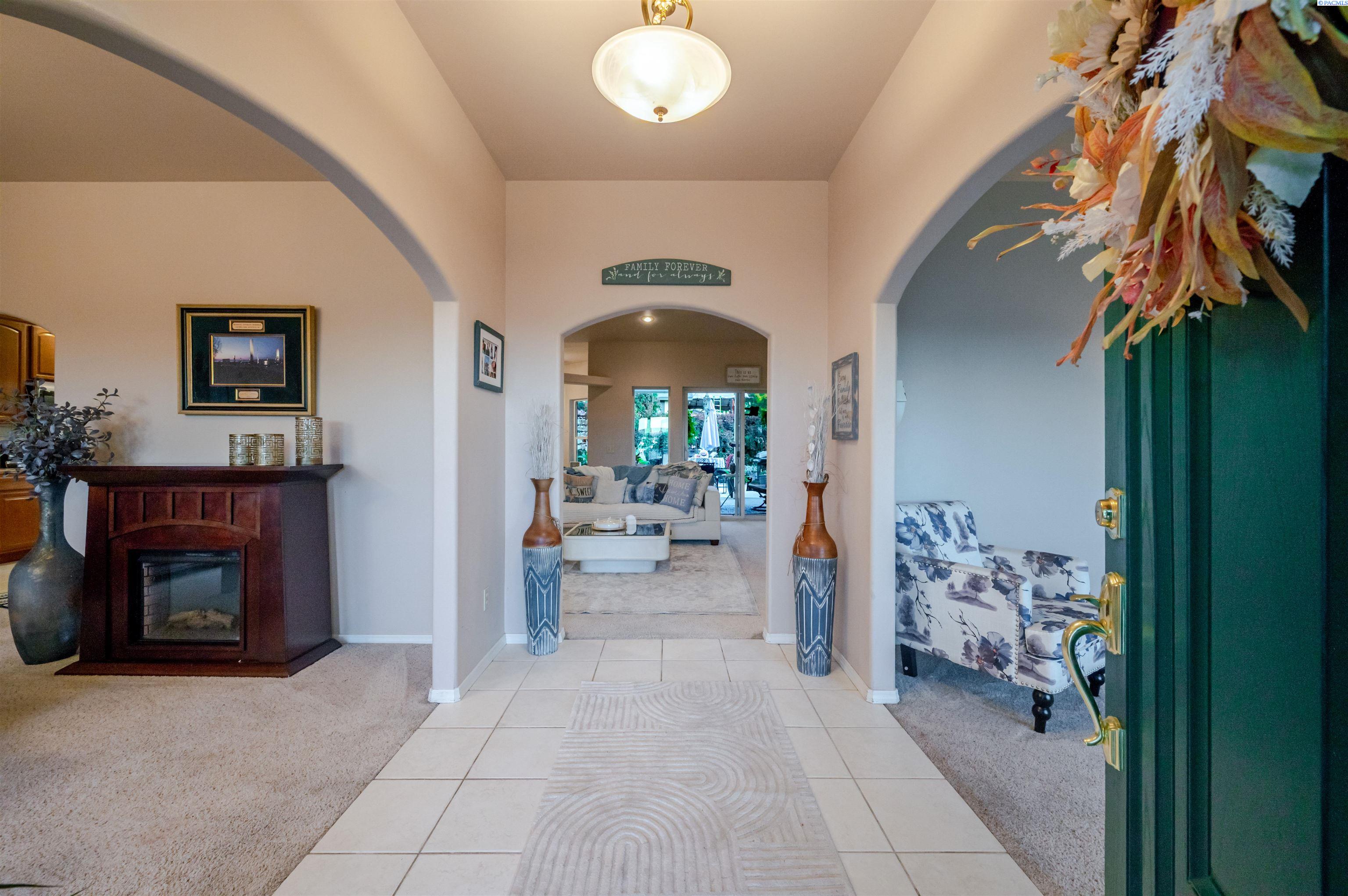 4425 W Riverhaven St, Pasco, WA 99301