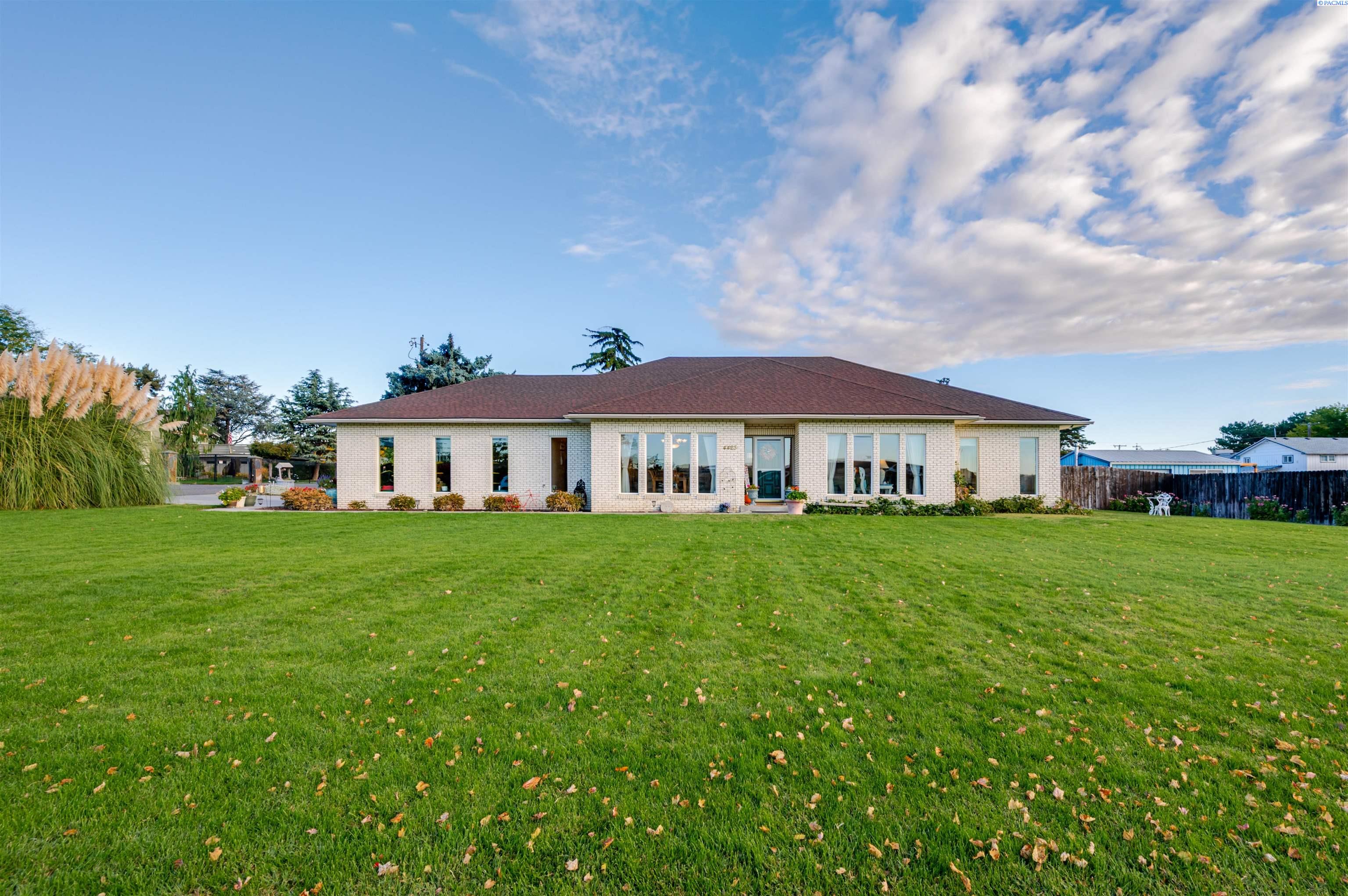 4425 W Riverhaven St, Pasco, WA 99301