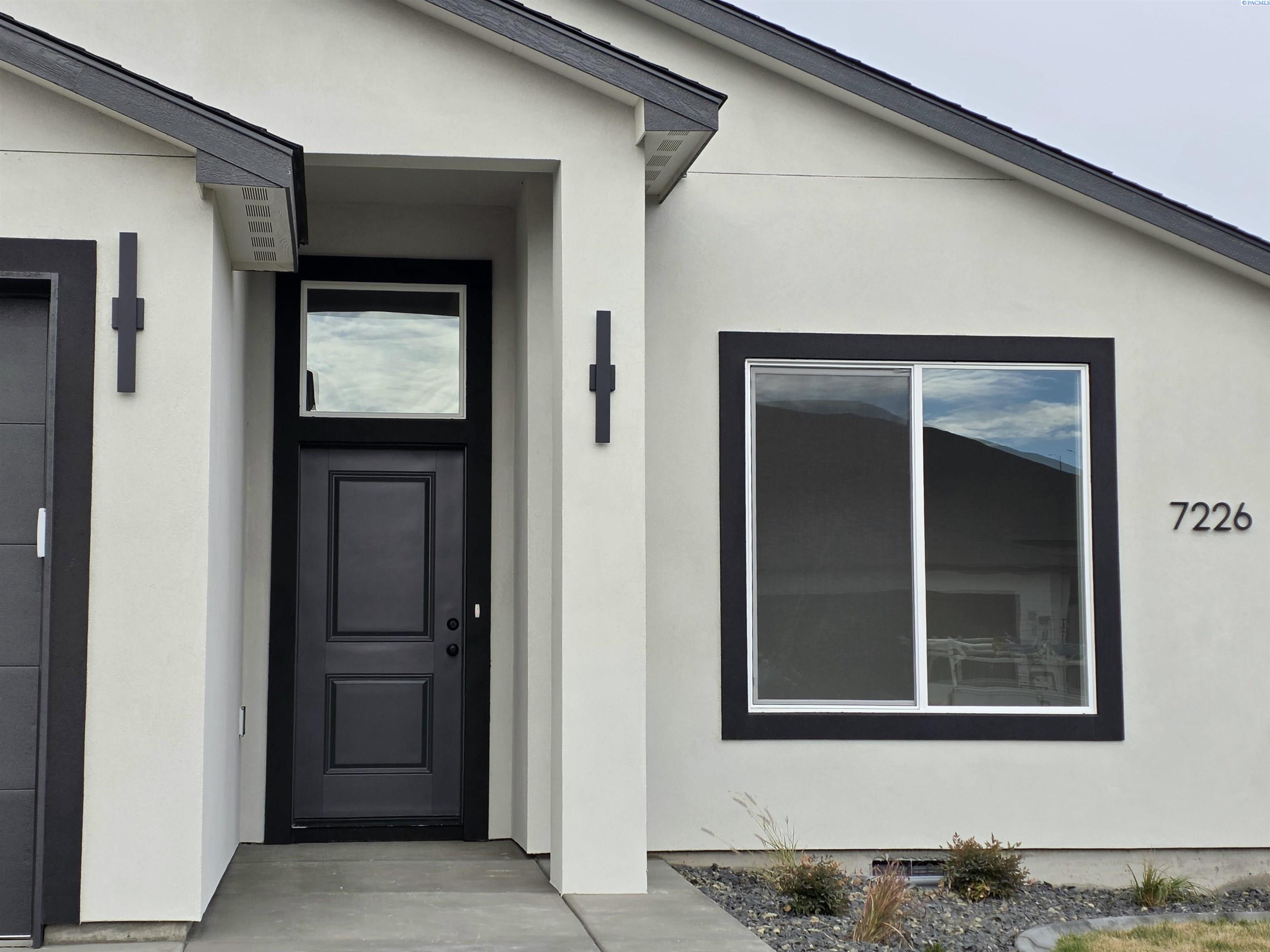 7226 W 31st Pl, Kennewick, WA 99338