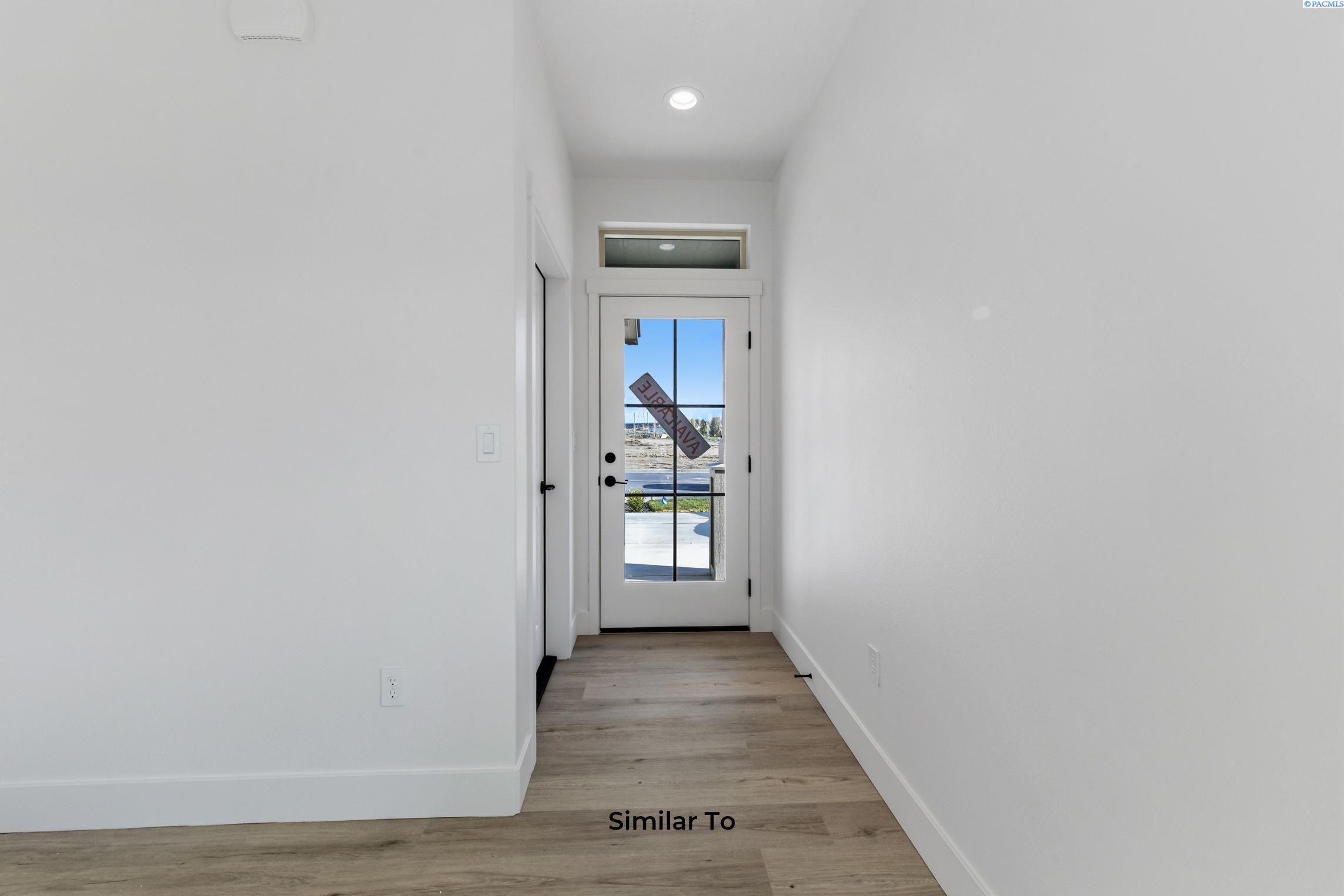 289 N Dewberry Pl, Kennewick, WA 99336
