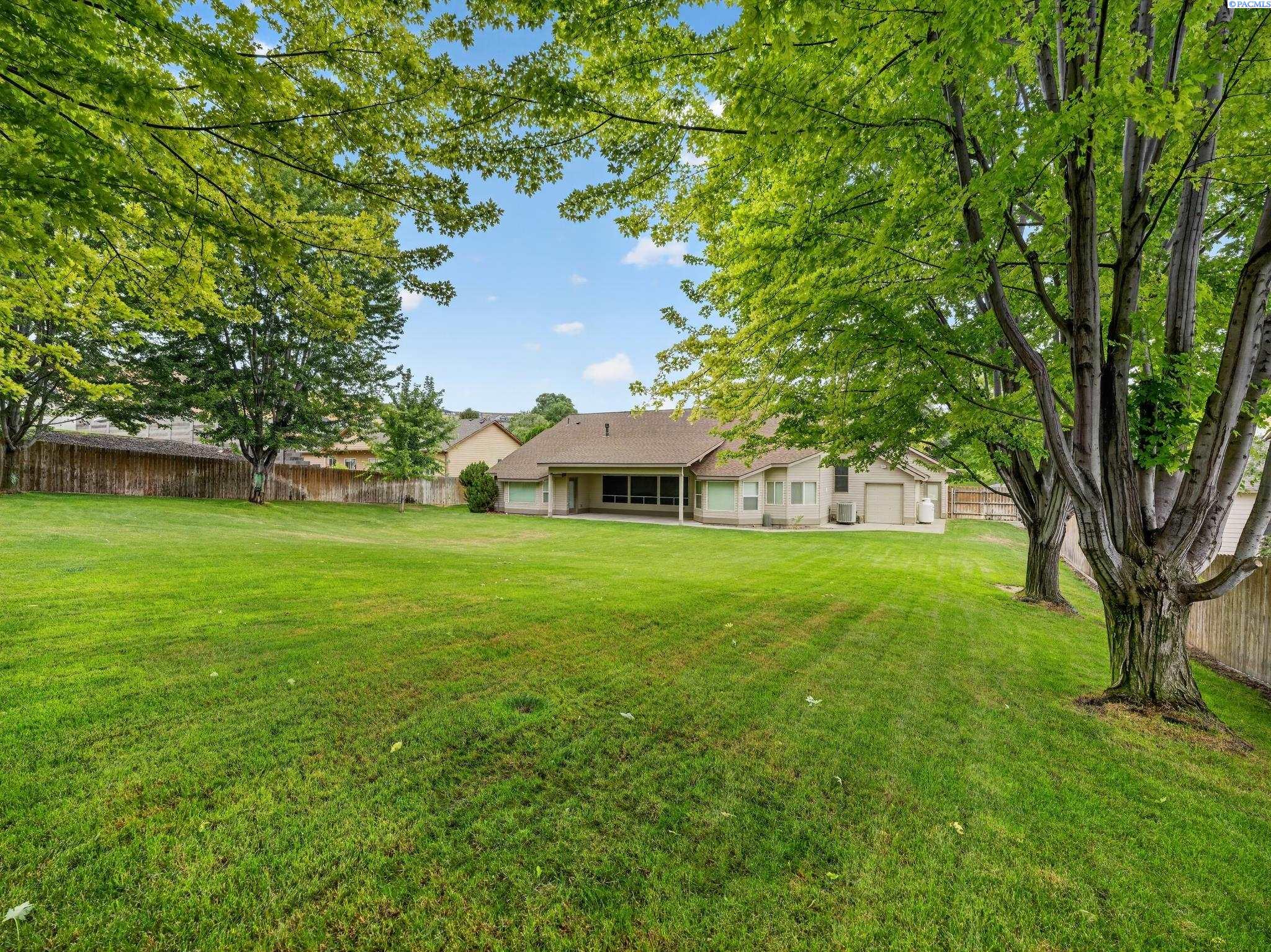 361 Rachel, Kennewick, WA 99338