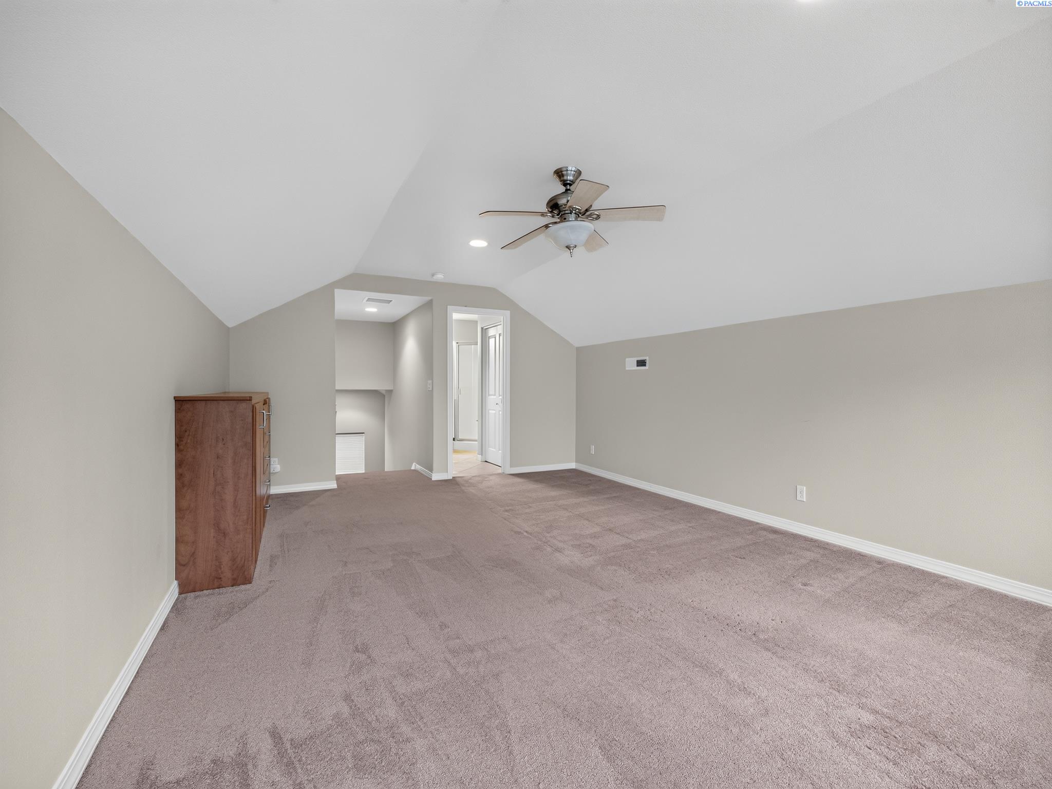 361 Rachel, Kennewick, WA 99338