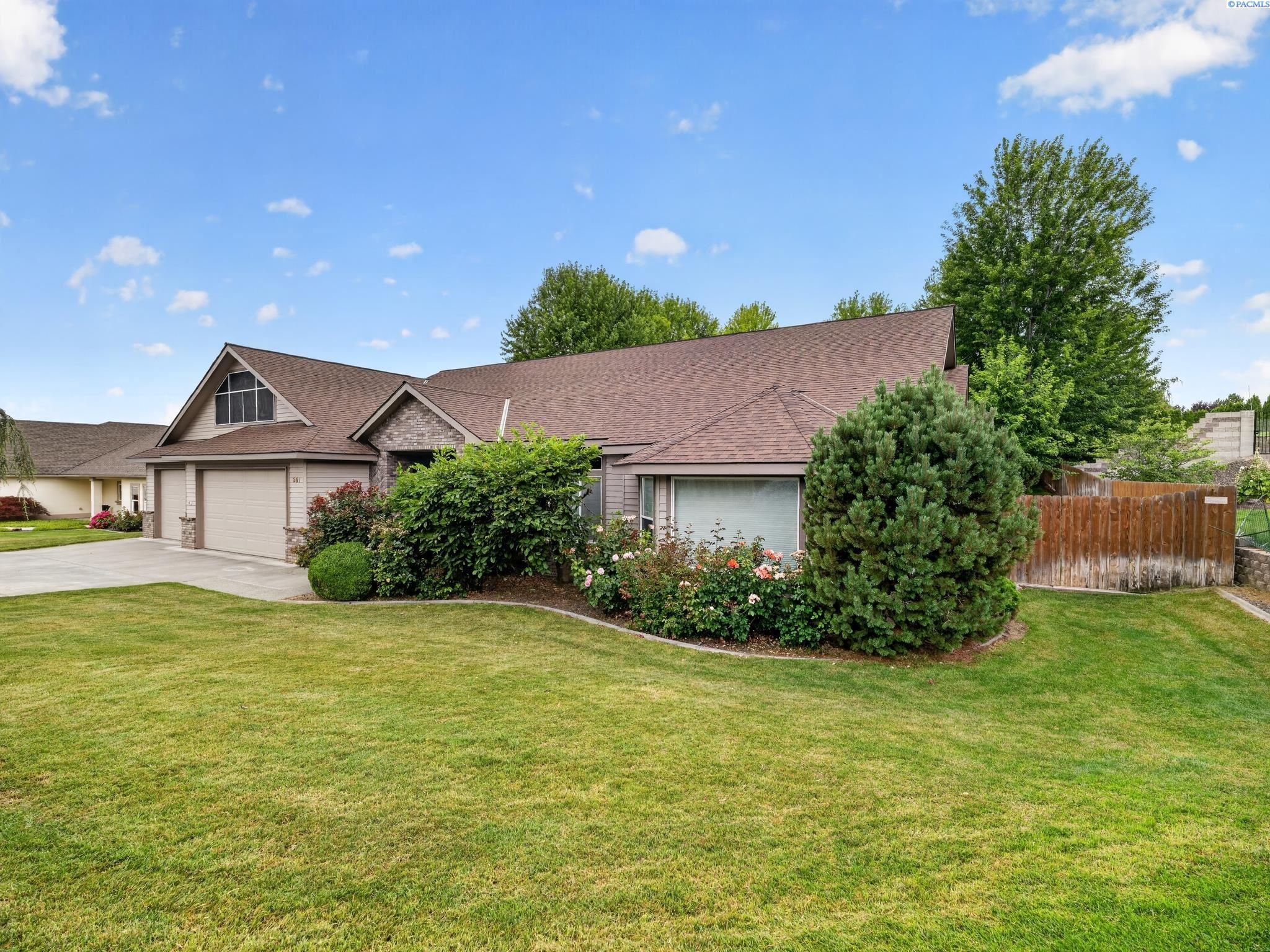 361 Rachel, Kennewick, WA 99338