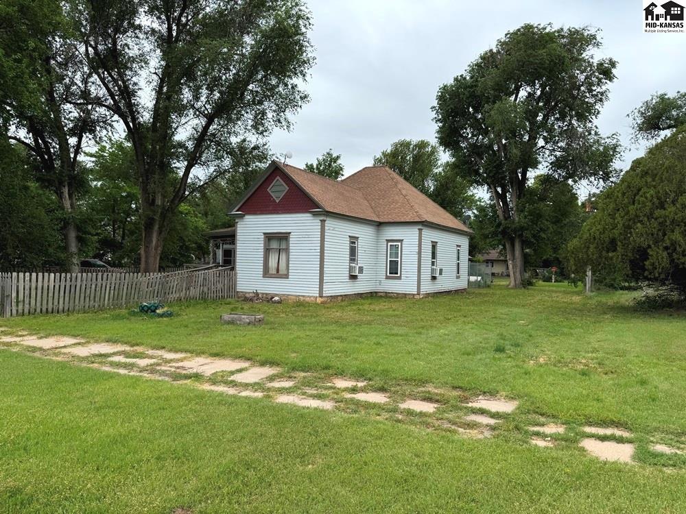 505 S Main St, Lewis, KS 67552