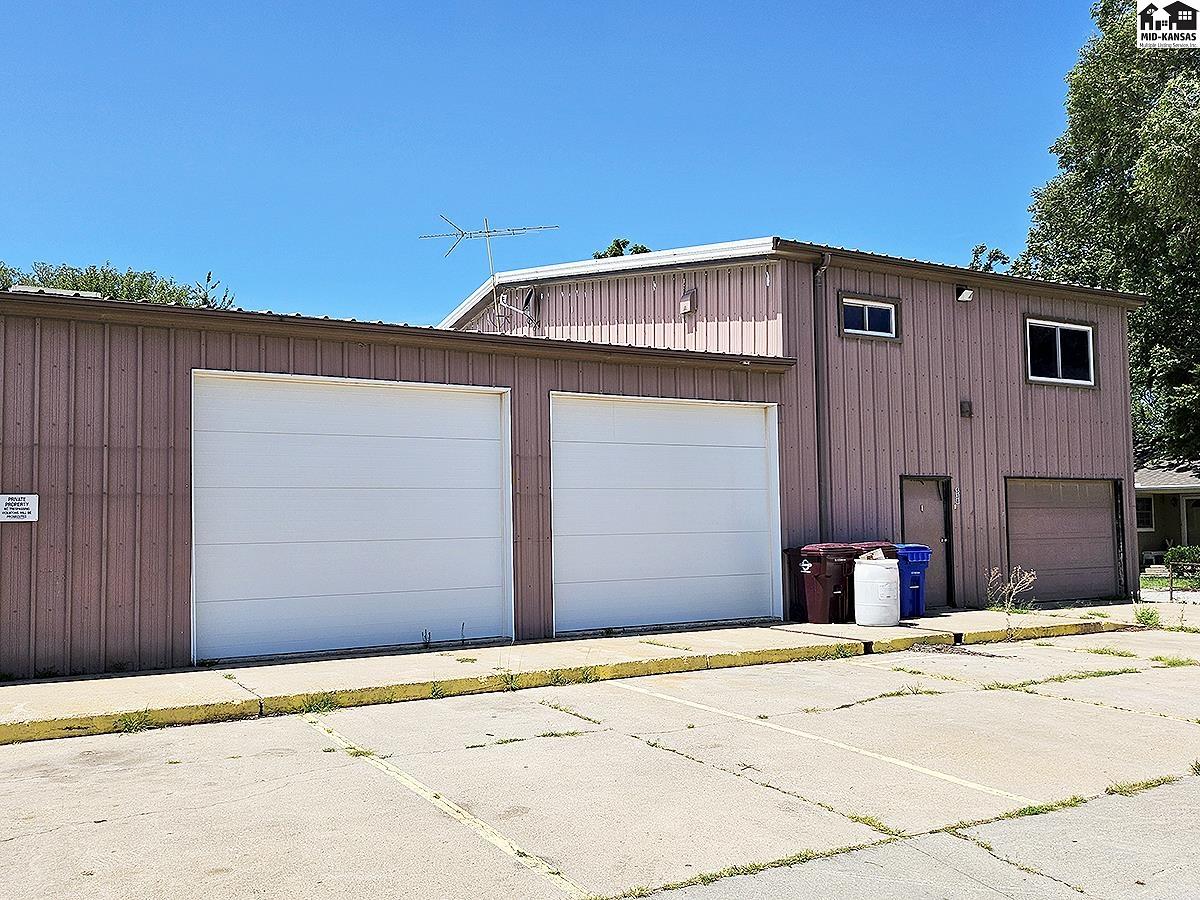 540 S Main St, Galva, KS 67443
