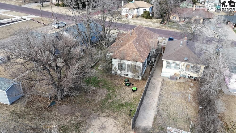 317 W 4th St, Larned, KS 67550