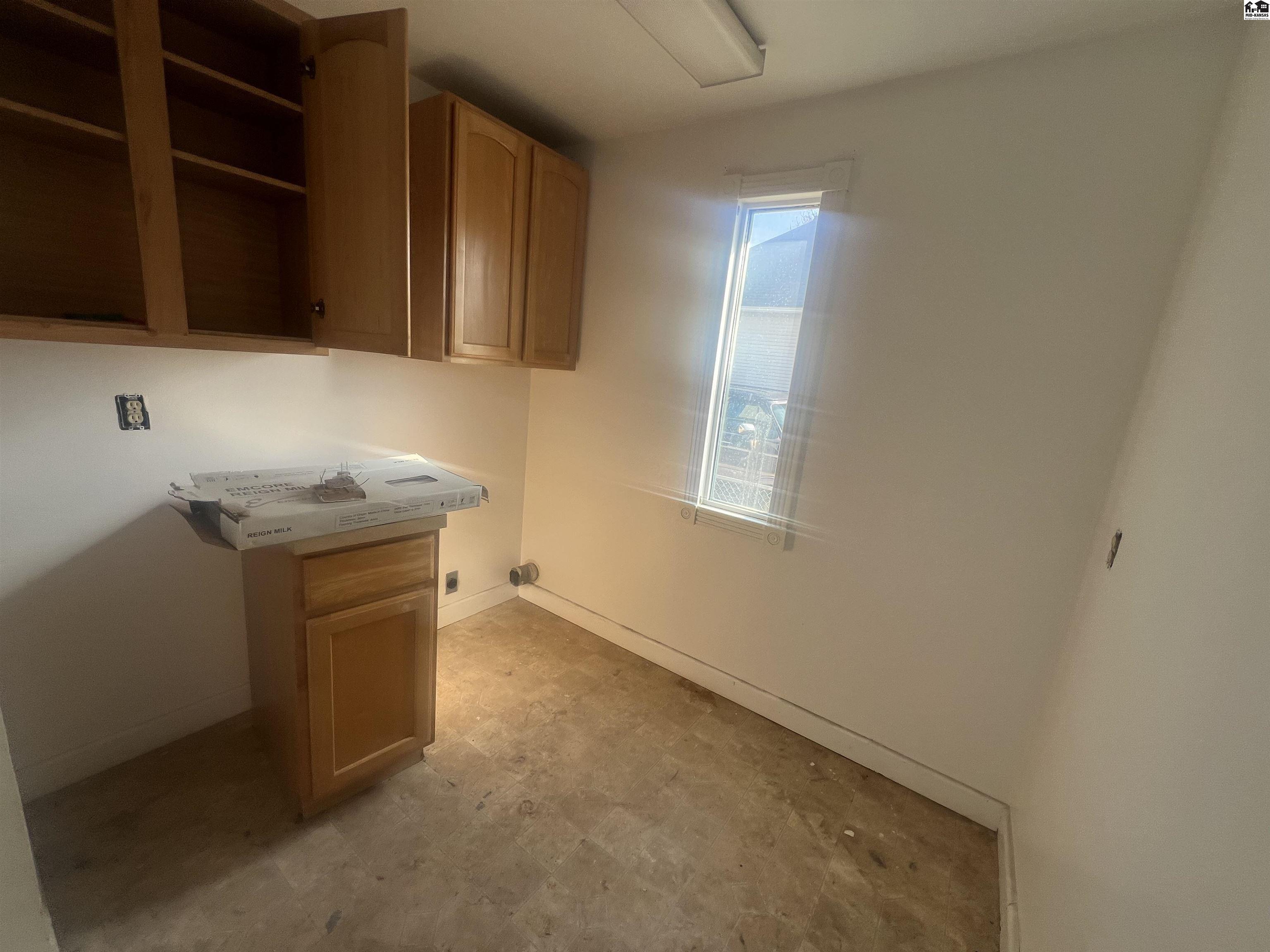 515 N Jackson St, Pratt, KS 67124