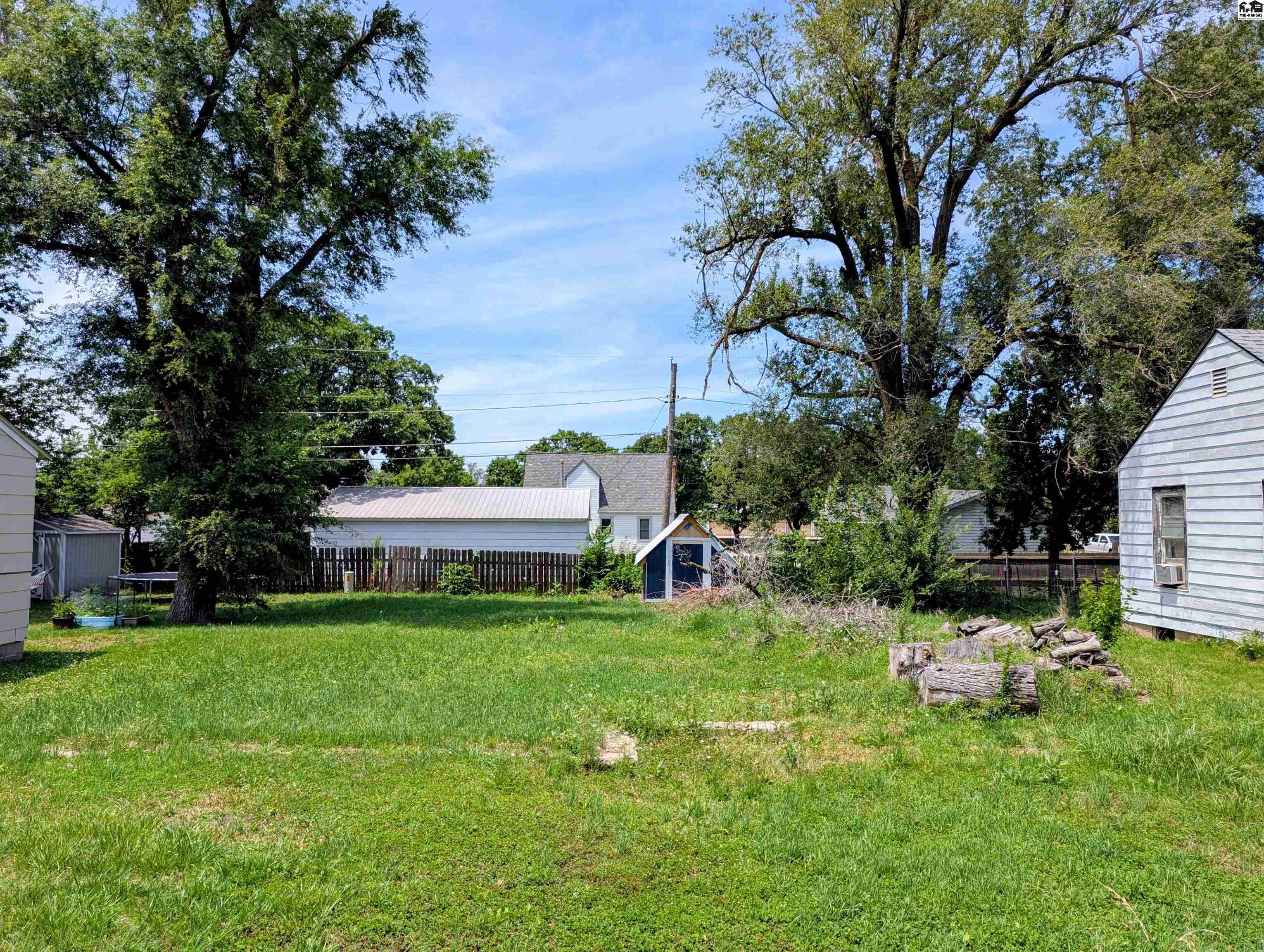 538 S Tulip St, Mcpherson, KS 67460