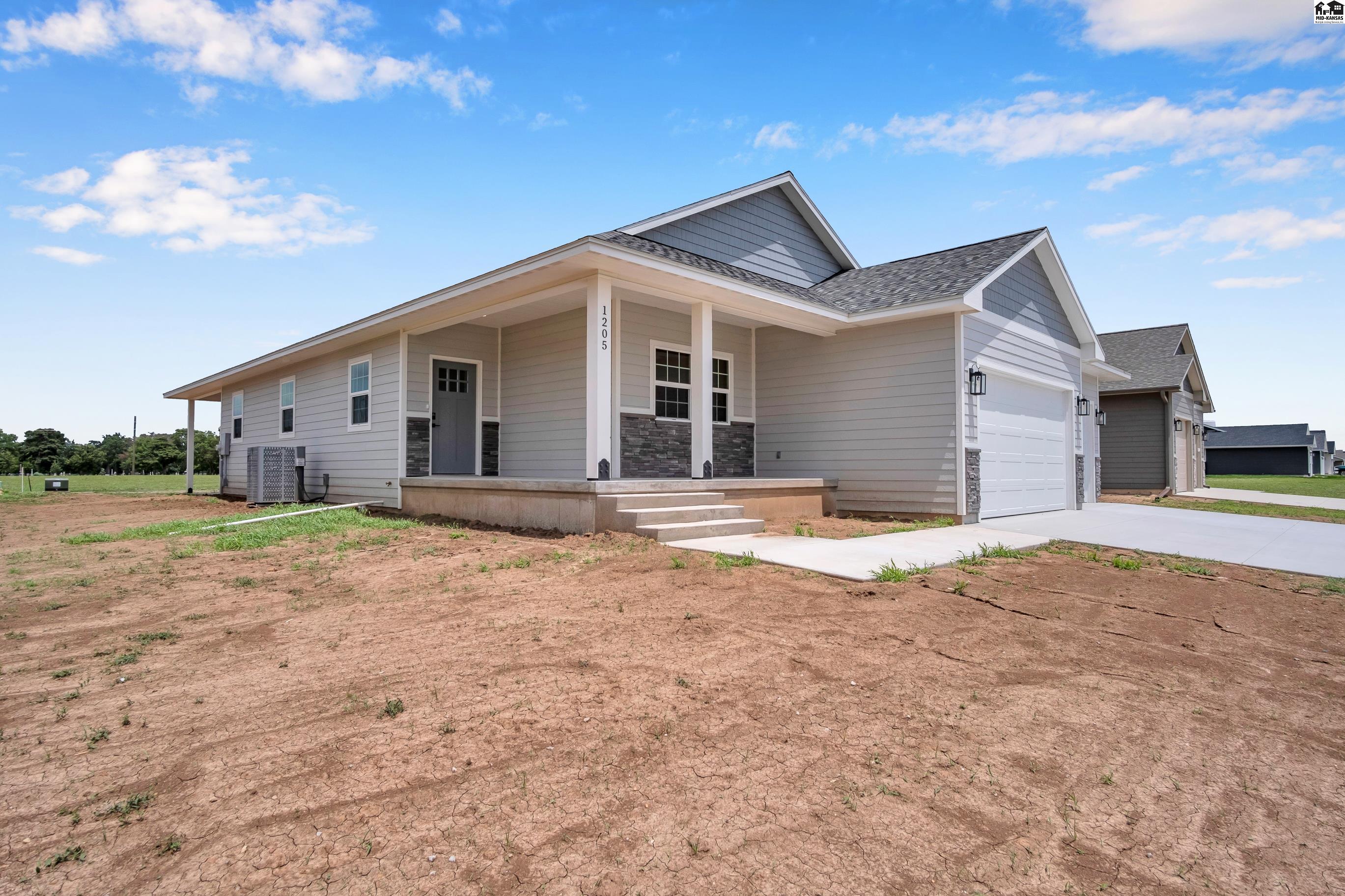 1205 Genesis Dr, Mcpherson, KS 67460