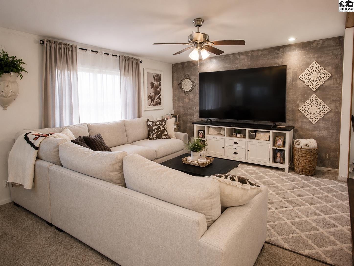 807 N Sill St, Nickerson, KS 67561-6757