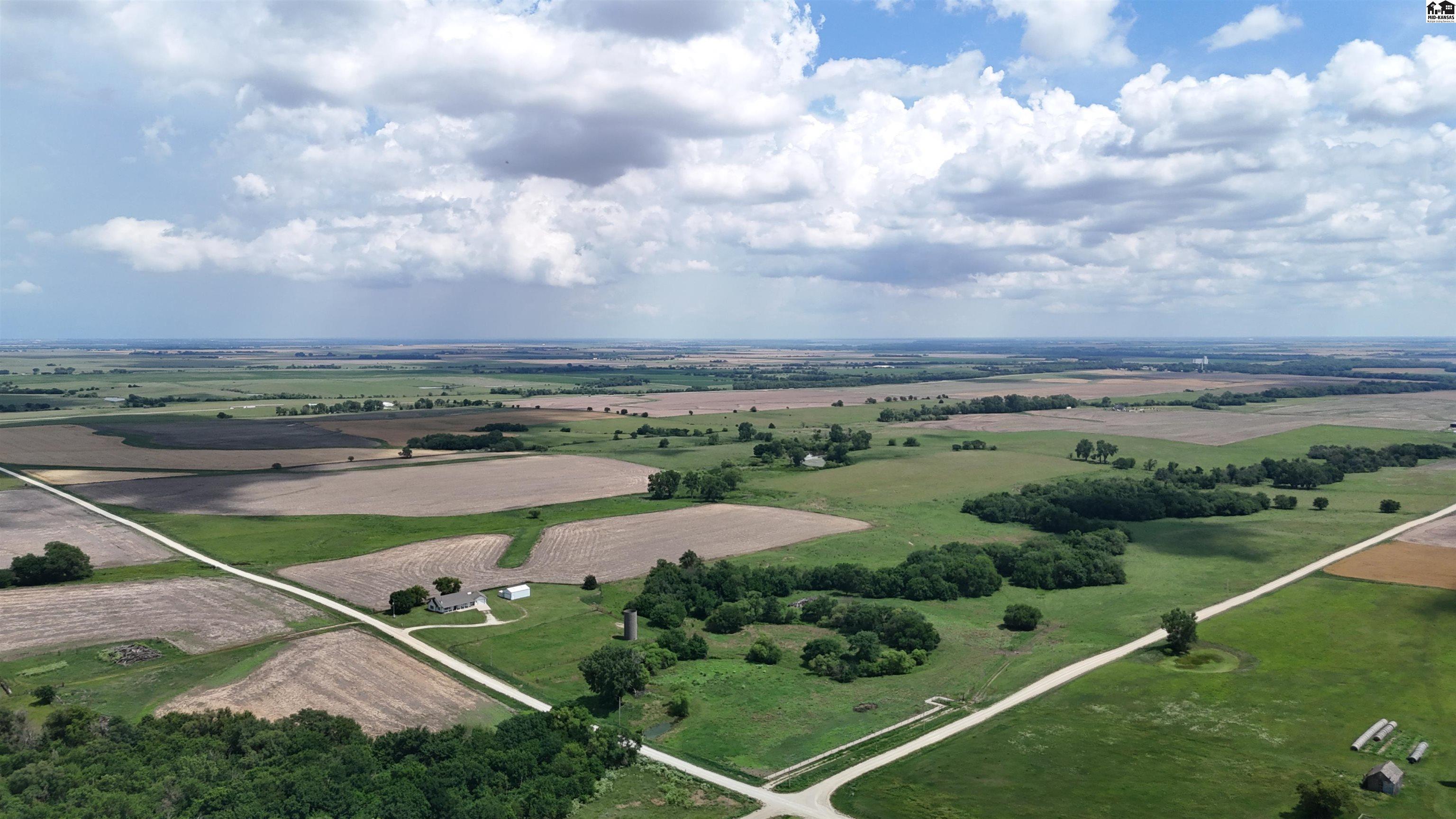 000 310th, Durham, KS 67438