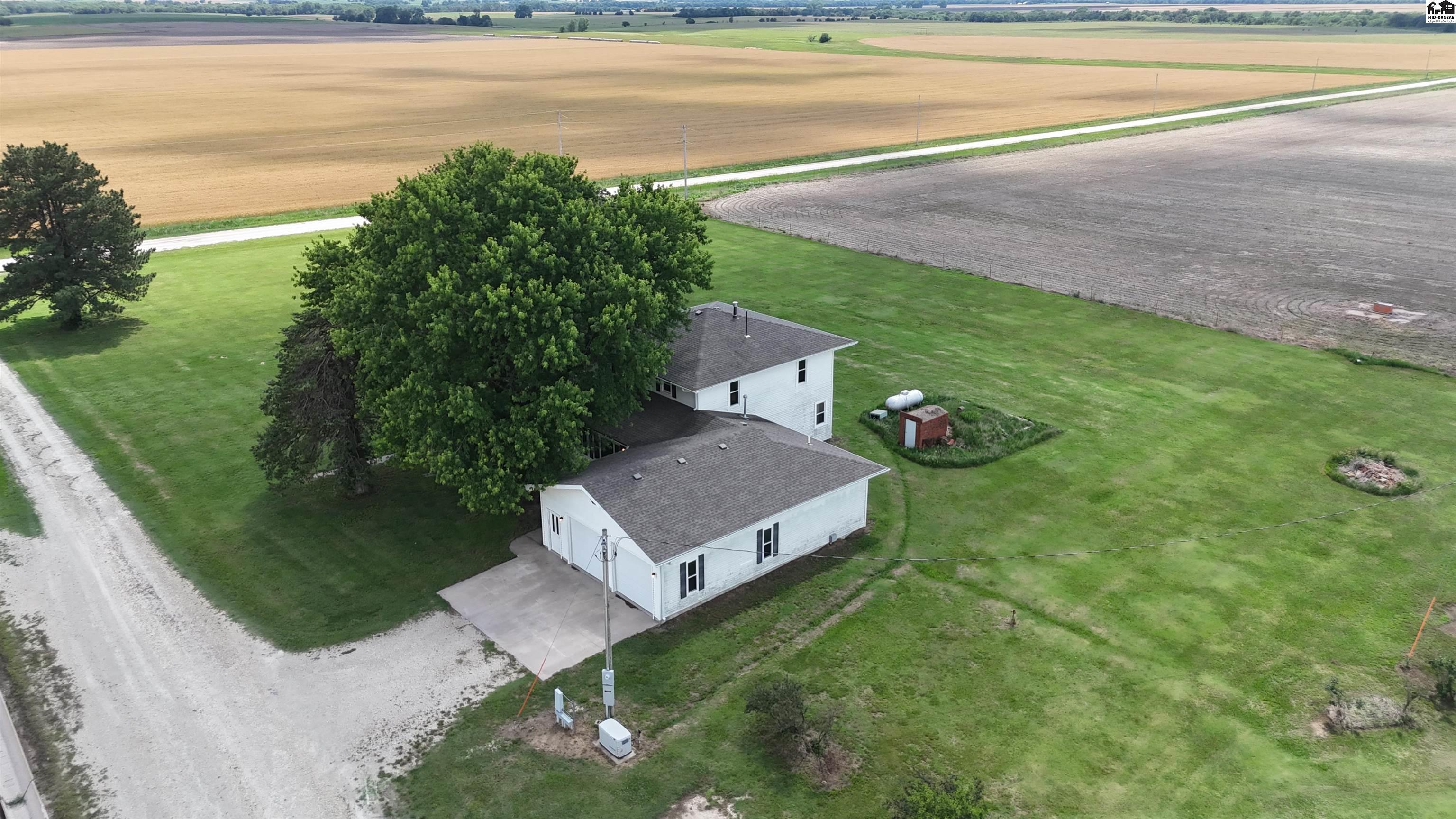 784 310th St, Durham, KS 67438
