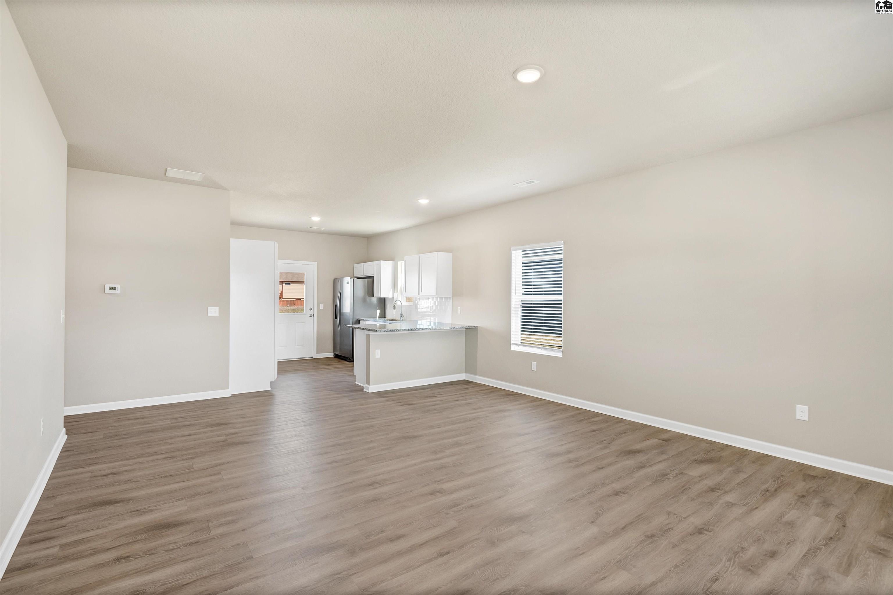 1033 Clubhouse Dr Block 5 Lot 22, Mcpherson, KS 67460