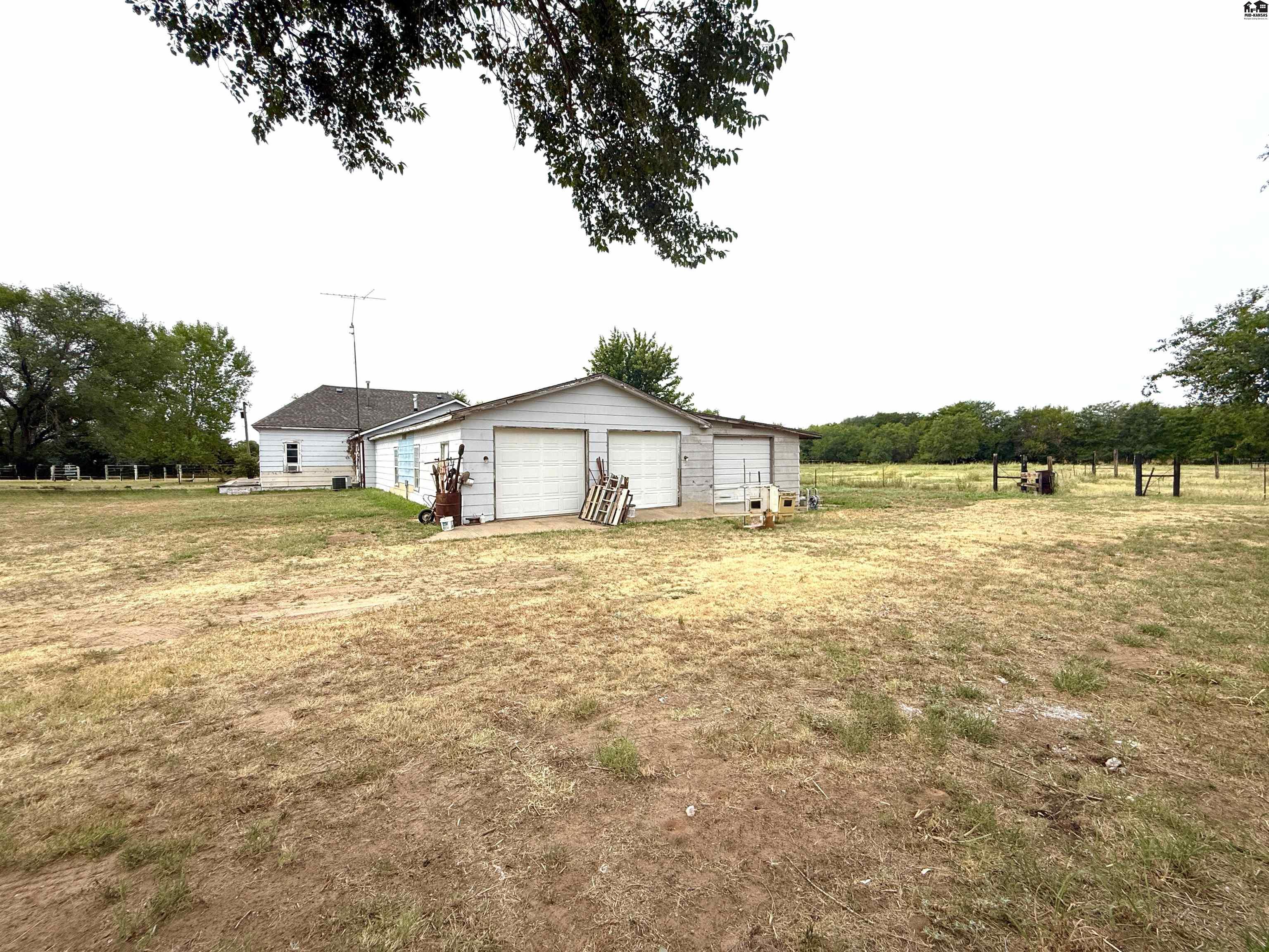 1006 NW 70 Rd, Attica, KS 67009