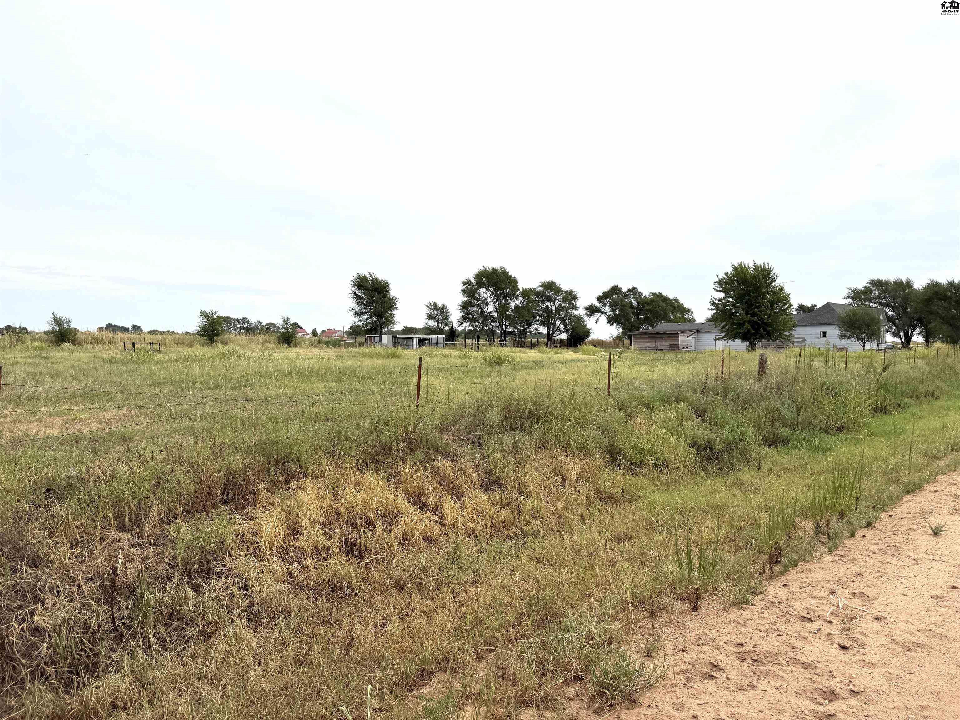 1006 NW 70 Rd, Attica, KS 67009