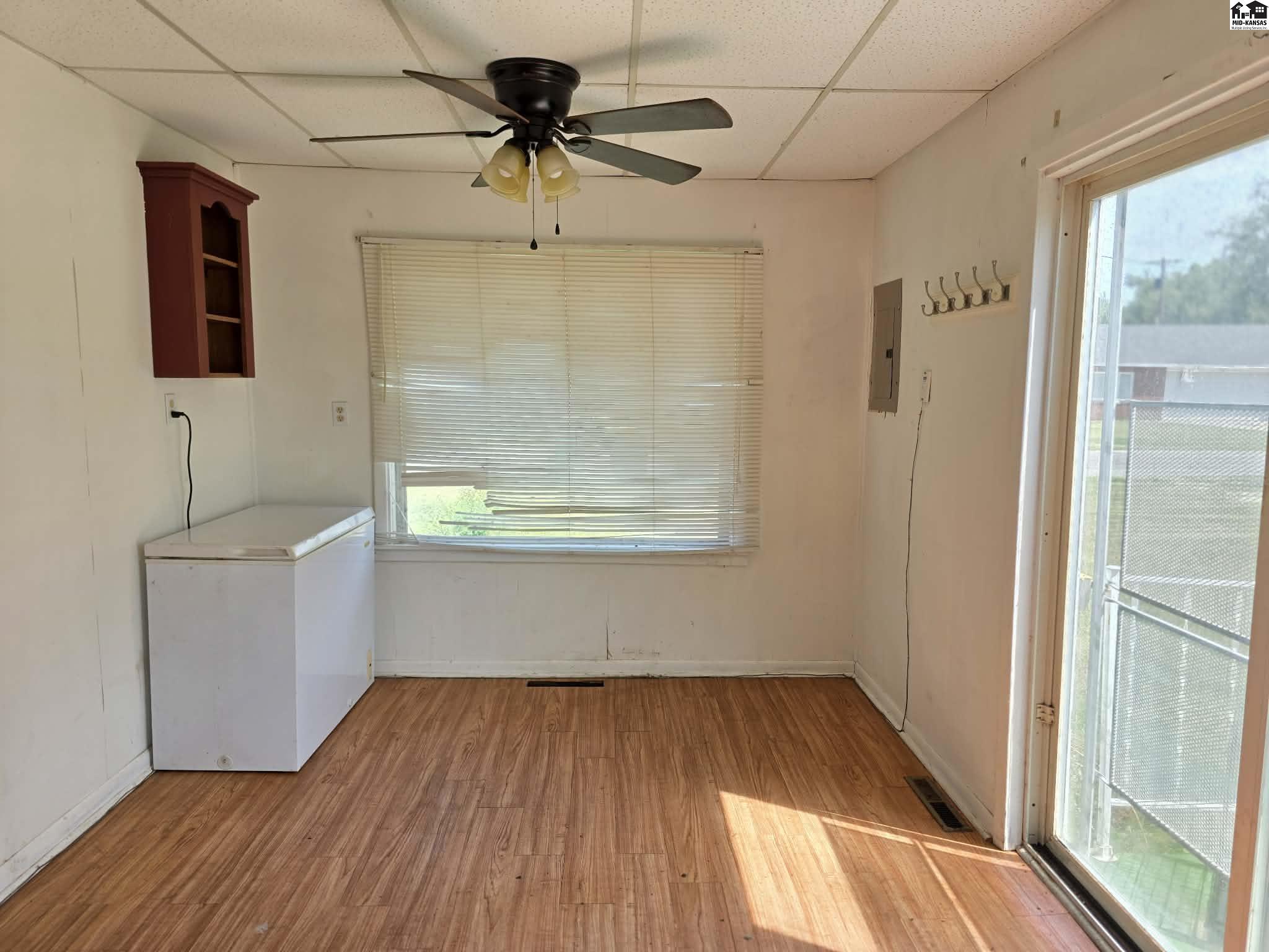 229 E Avenue A, South Hutchinson, KS 67505