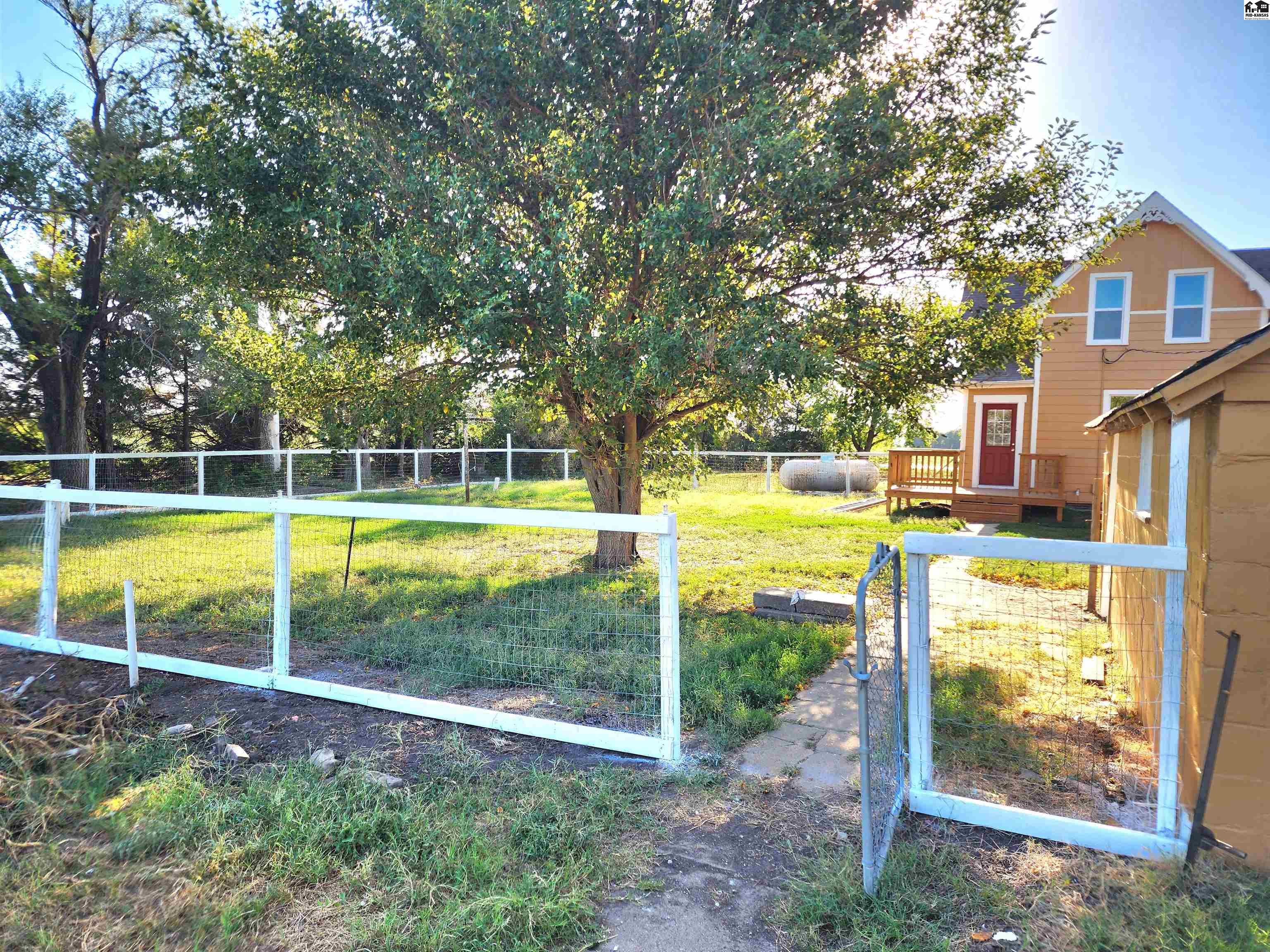 1703 Pawnee Rd, Mcpherson, KS 67460