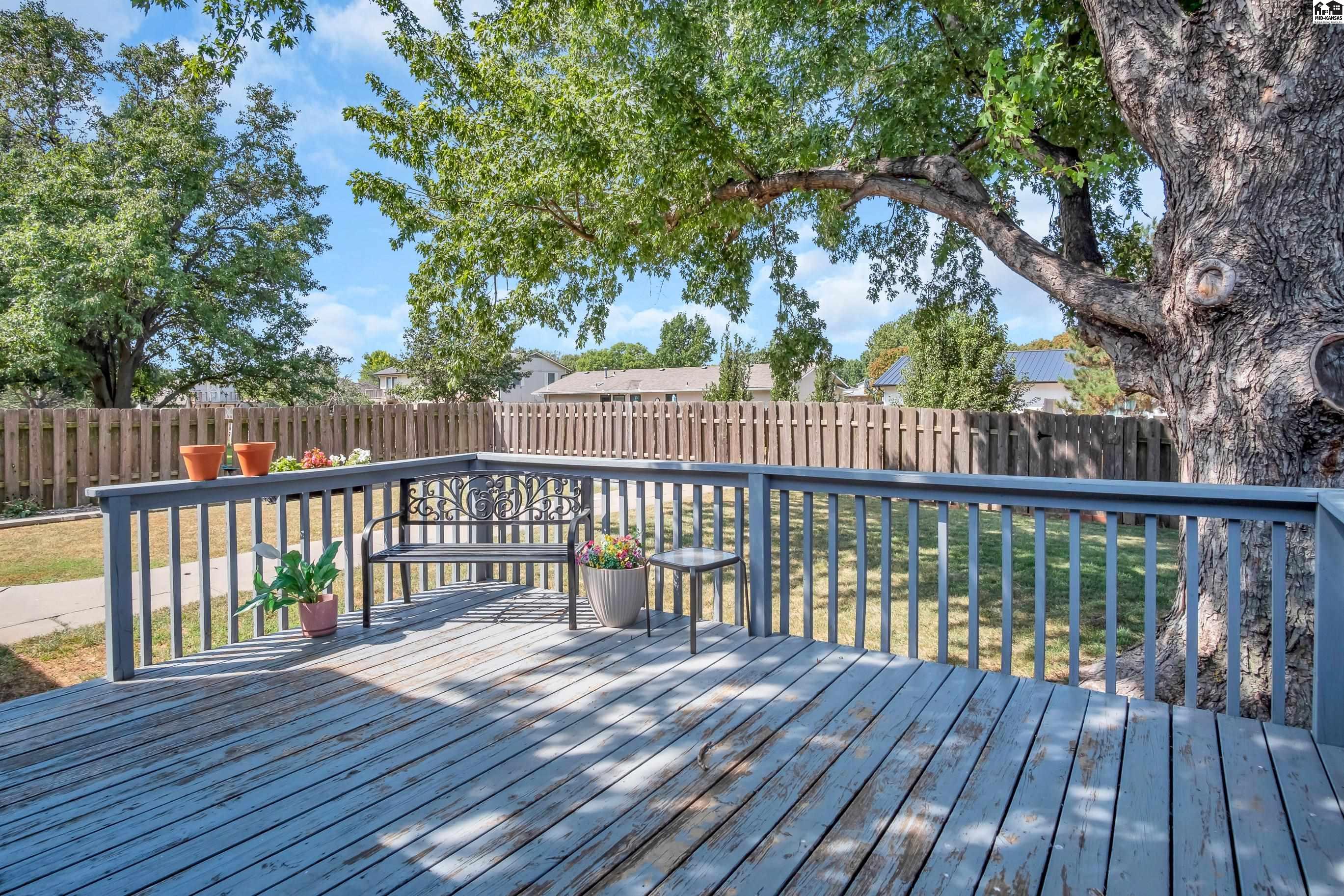 1455 N Dover Rd, Mcpherson, KS 67460