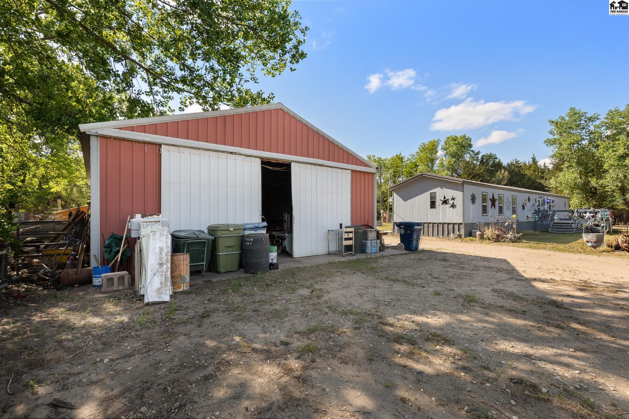 23200 W Mills Ave, Plevna, KS 67568