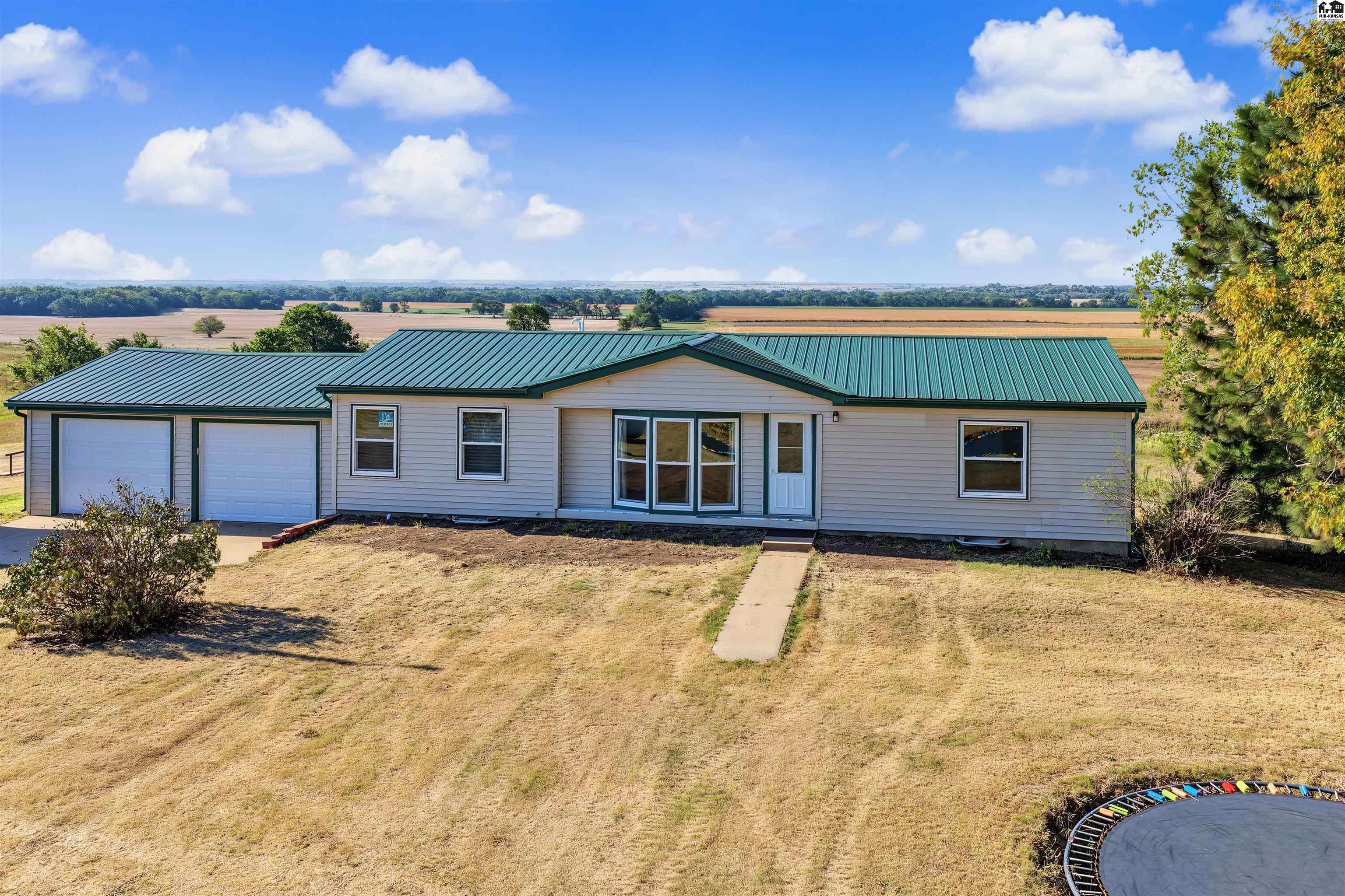 3056 Ave R, Marquette, KS 67464