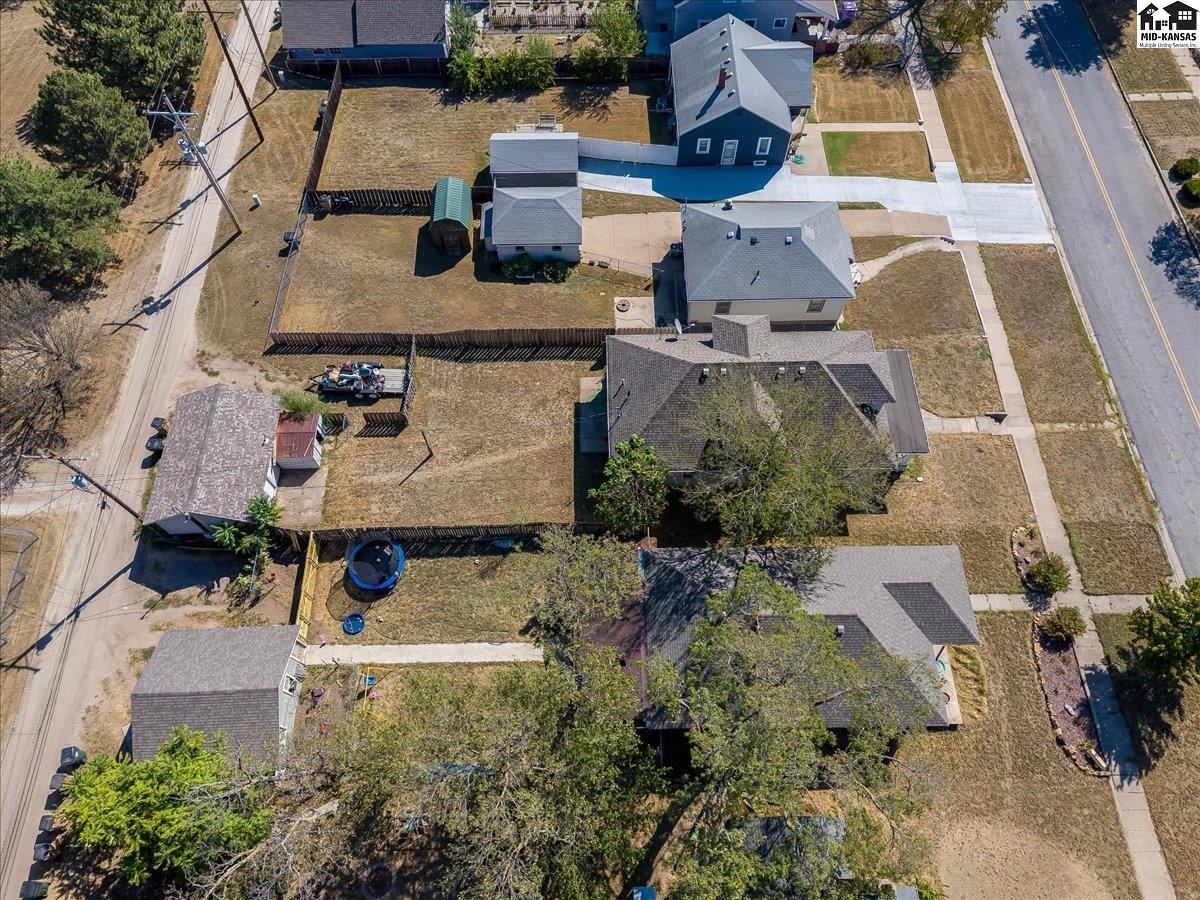 314 W 15 Ave, Hutchinson, KS 67501