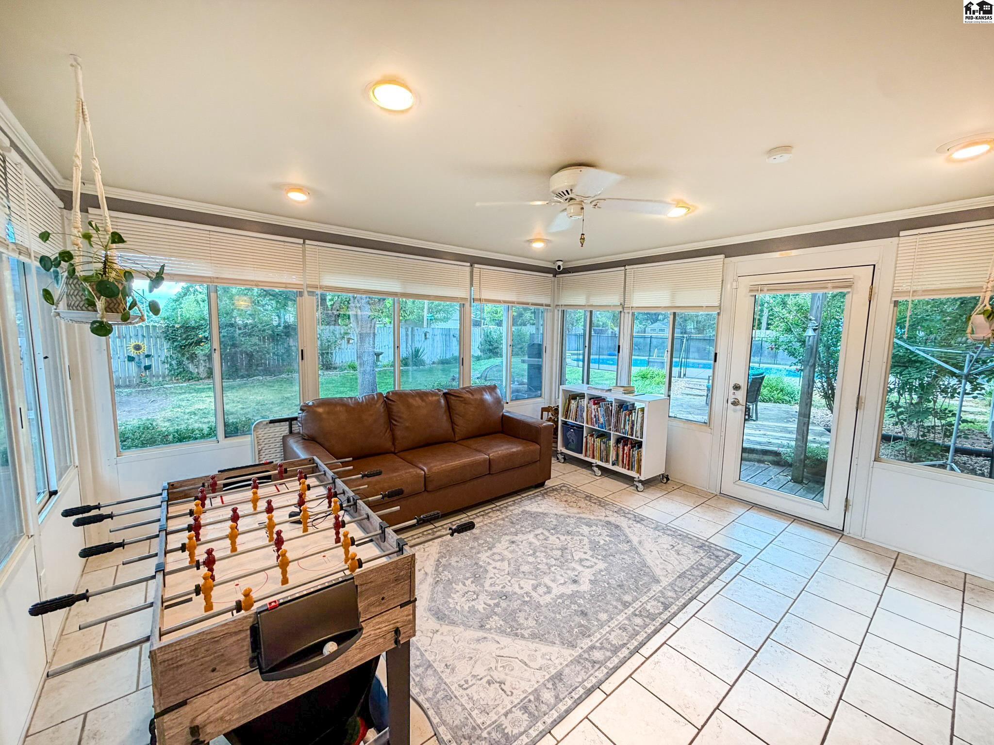 4 Hickory Ct, Newton, KS 67114