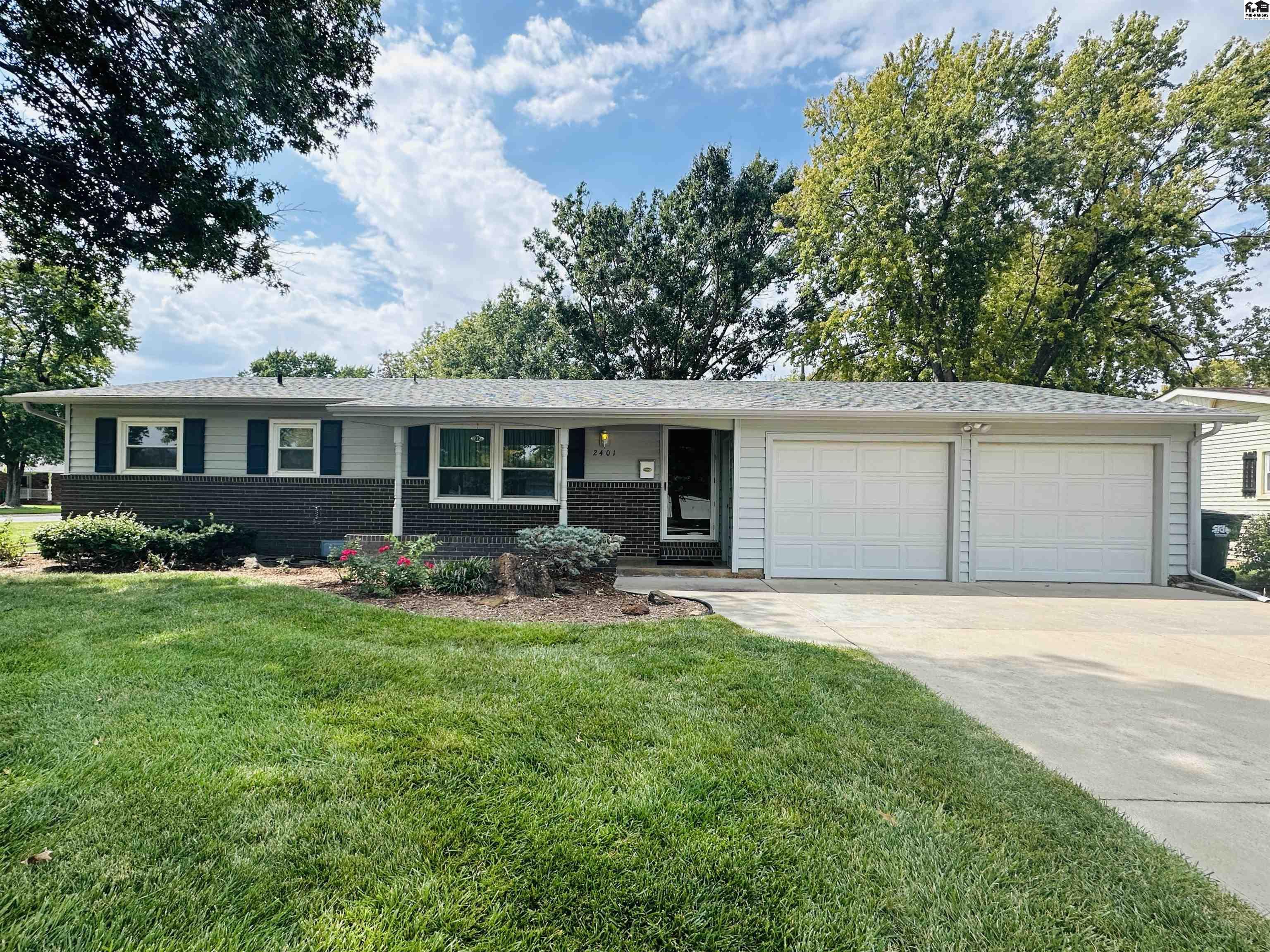 2401 N Tyler St, Hutchinson, KS 67502