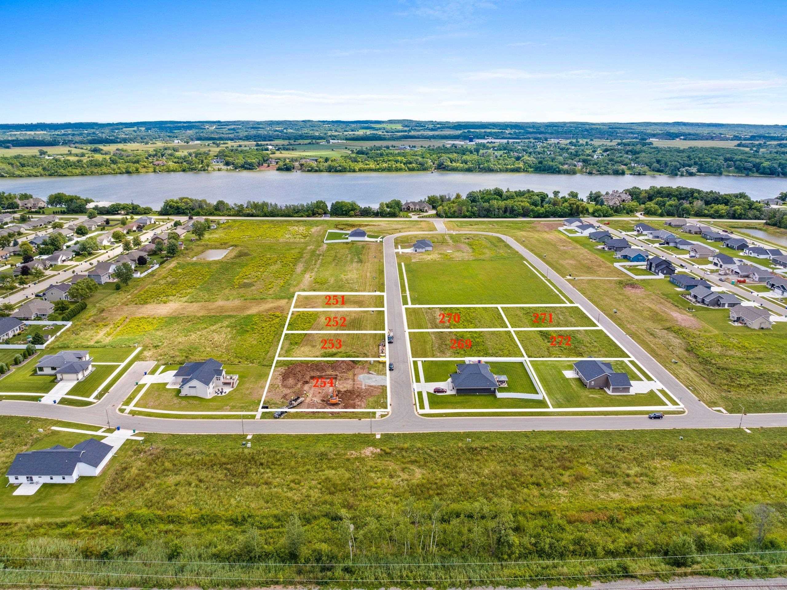 400 Battery Ave #228, De Pere, WI 54115