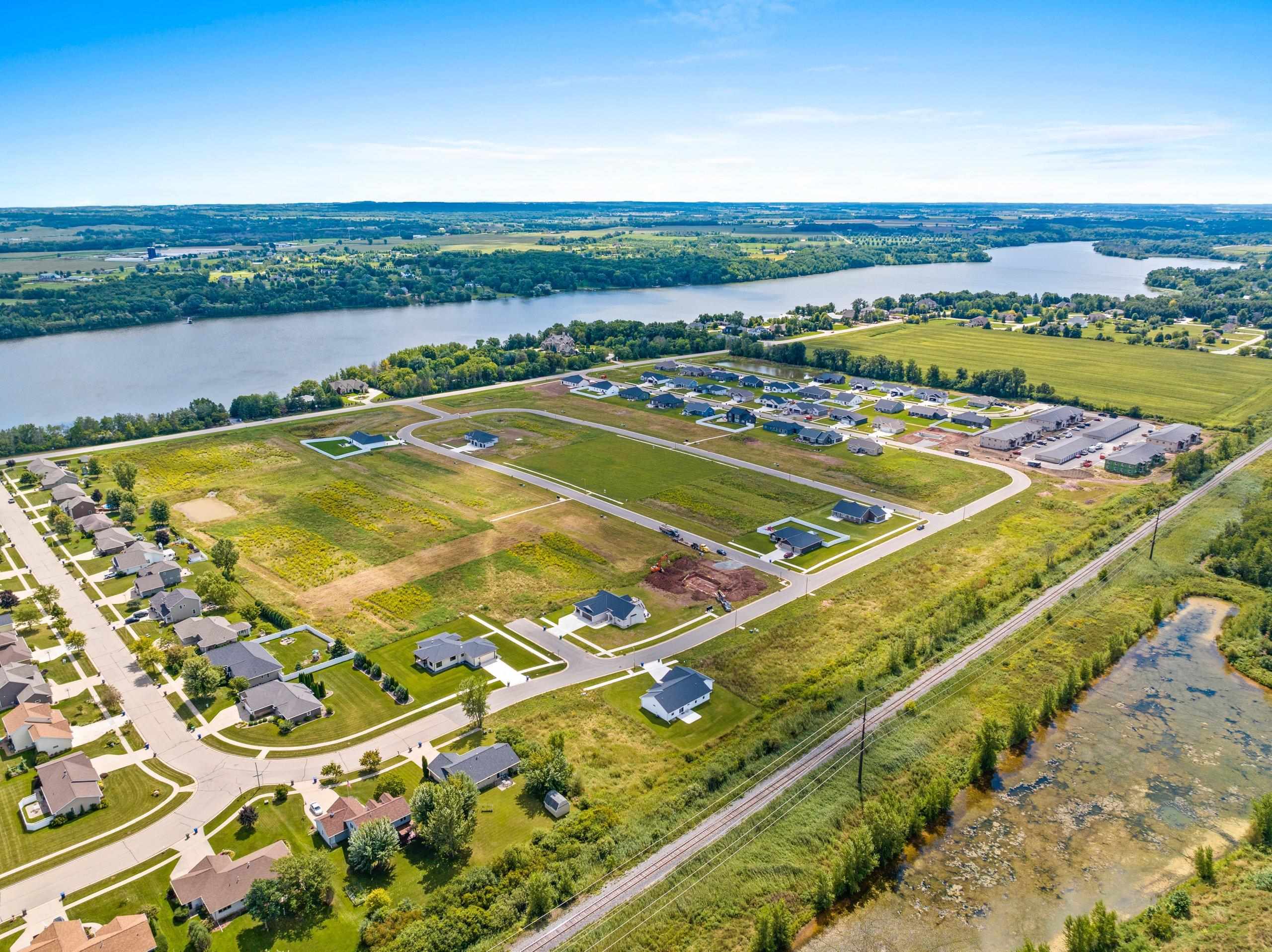 400 Battery Ave #228, De Pere, WI 54115
